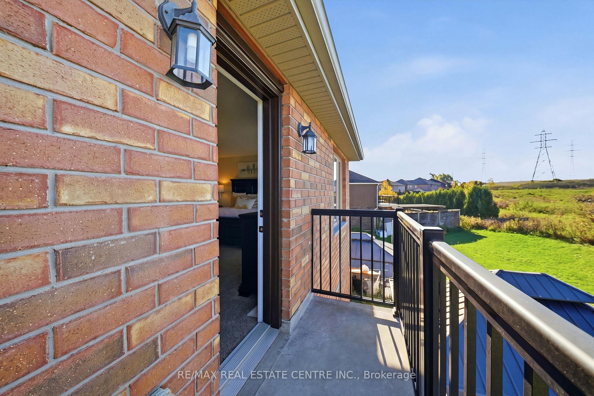 Photo 34 of 509 St Moritz Avenue, Waterloo, Clair Hills — HOMEH