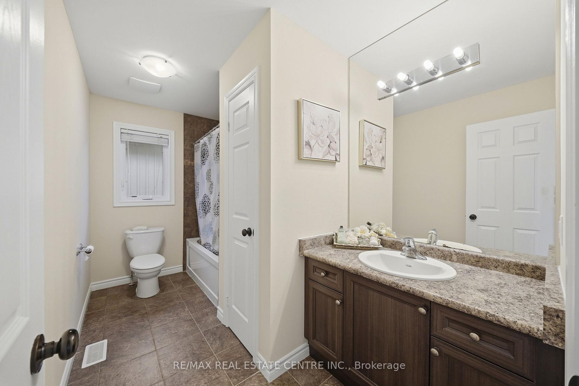 Photo 41 of 509 St Moritz Avenue, Waterloo, Clair Hills — HOMEH
