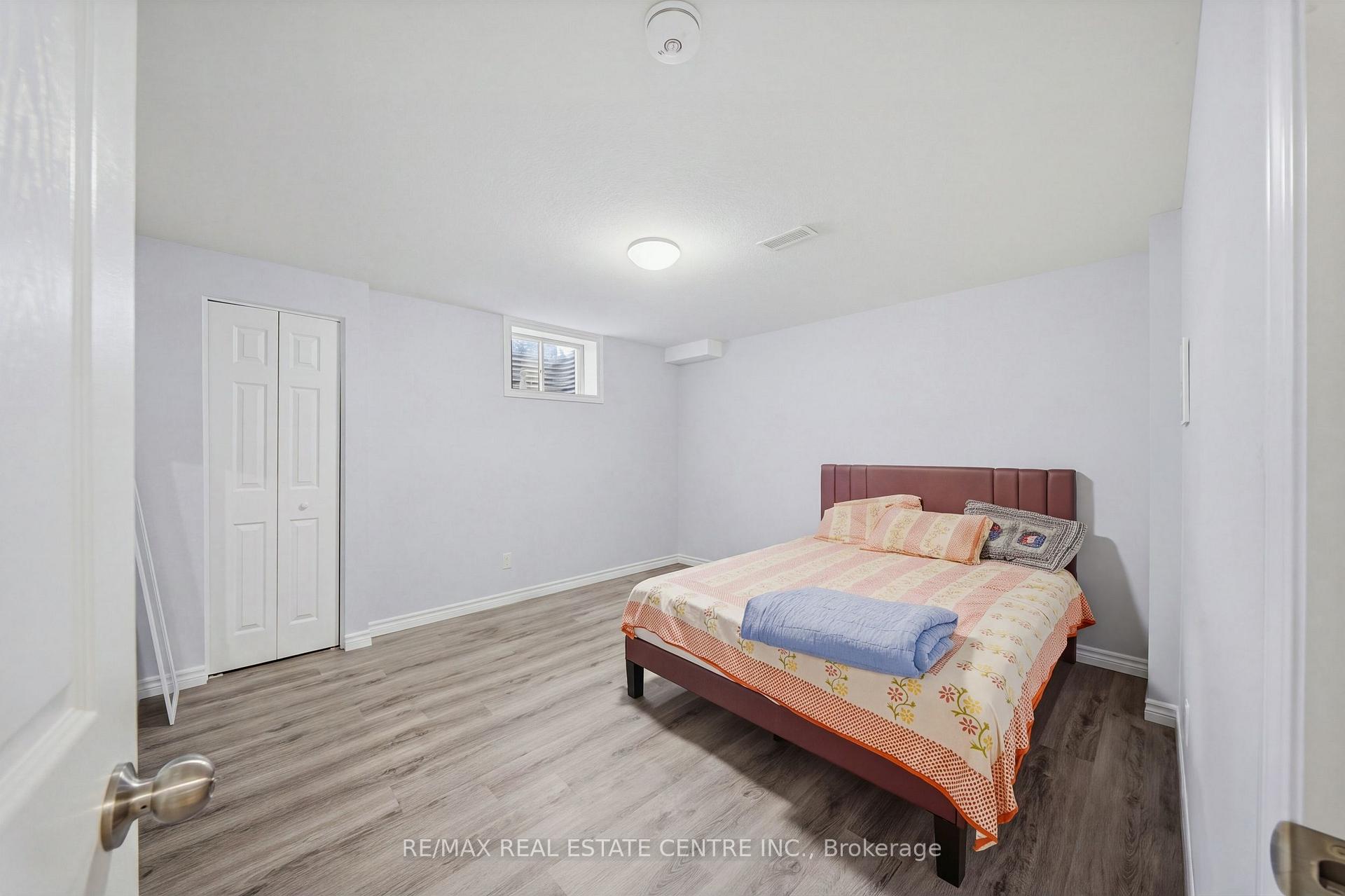 Photo 45 of 509 St Moritz Avenue, Waterloo, Clair Hills — HOMEH
