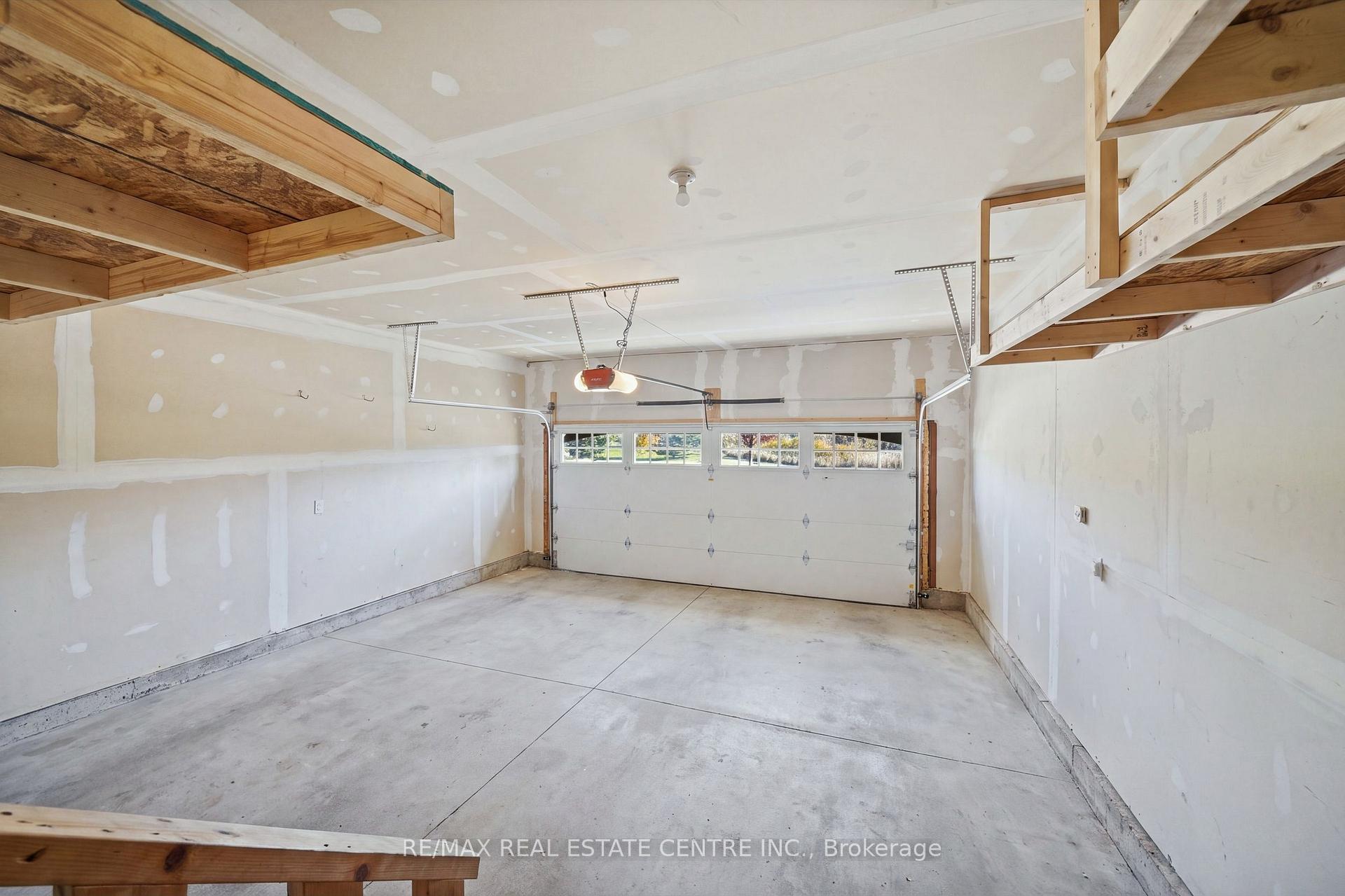 Photo 47 of 509 St Moritz Avenue, Waterloo, Clair Hills — HOMEH