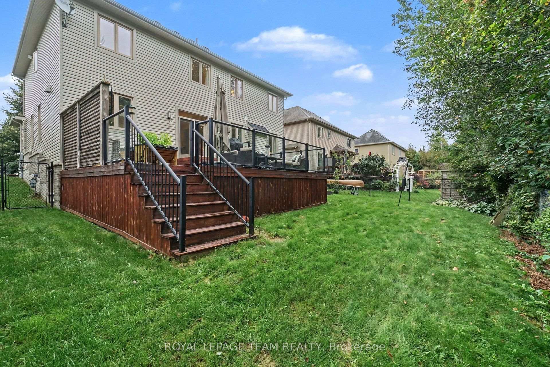 Photo 40 of 152 West Ridge Drive, Ottawa, Stittsville (Central) — HOMEH