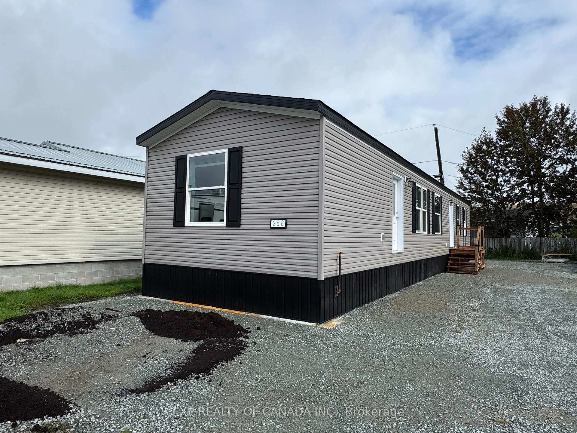 Photo 3 of 265 Evelyn Crescent, Timmins, TS - Trailer Parks — HOMEH