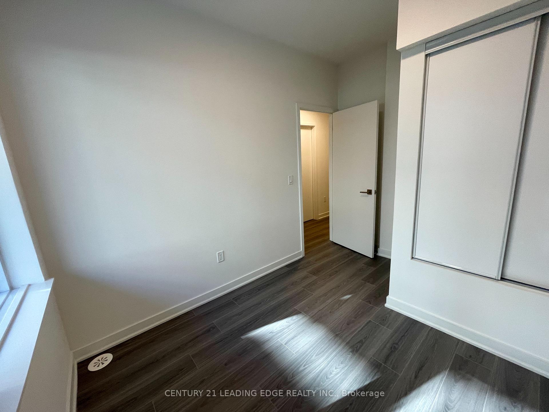 Photo 16 of Unit 117, 69 Curlew Drive, North York, Parkwoods-Donalda — HOMEH