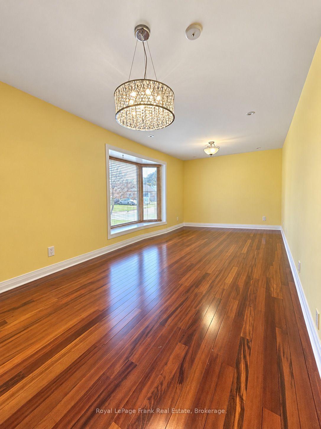Photo 7 of 66 Admiral Road, Ajax, South East — HOMEH