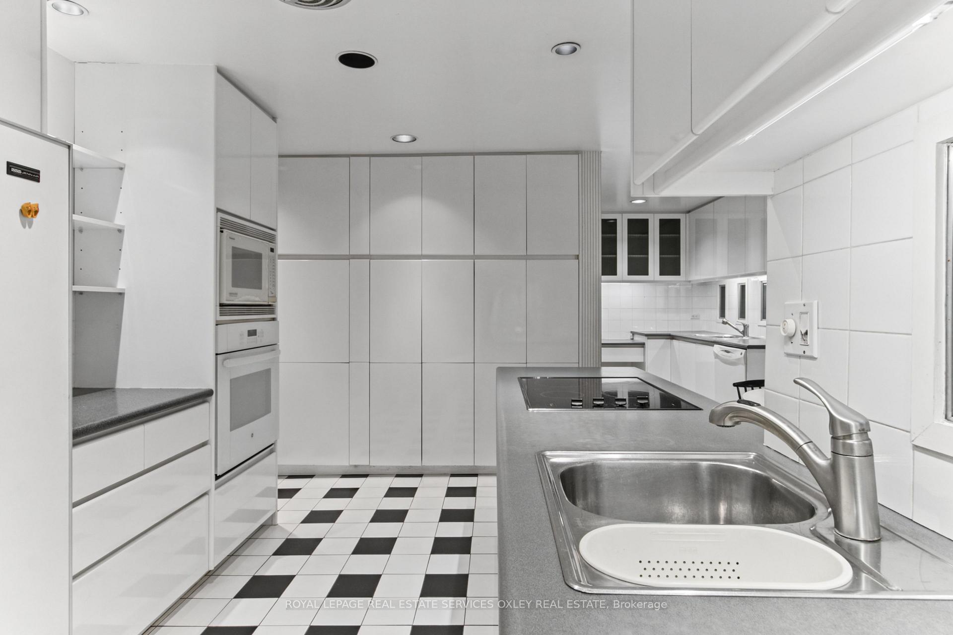 Photo 11 of 50 Nanton Avenue, Toronto, Rosedale-Moore Park — HOMEH