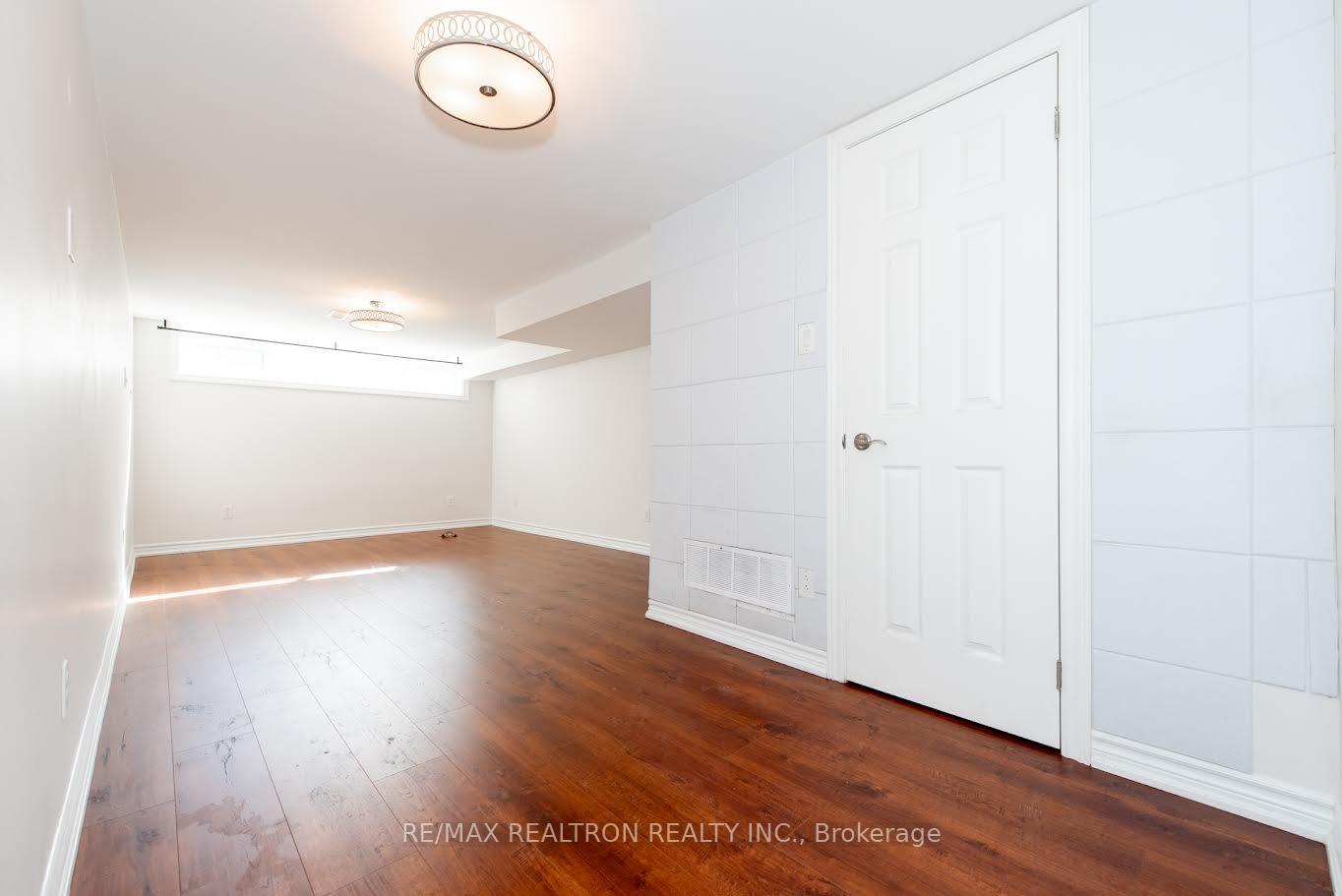 Photo 8 of 60 Northwood Drive, Brampton, Northwood Park — HOMEH