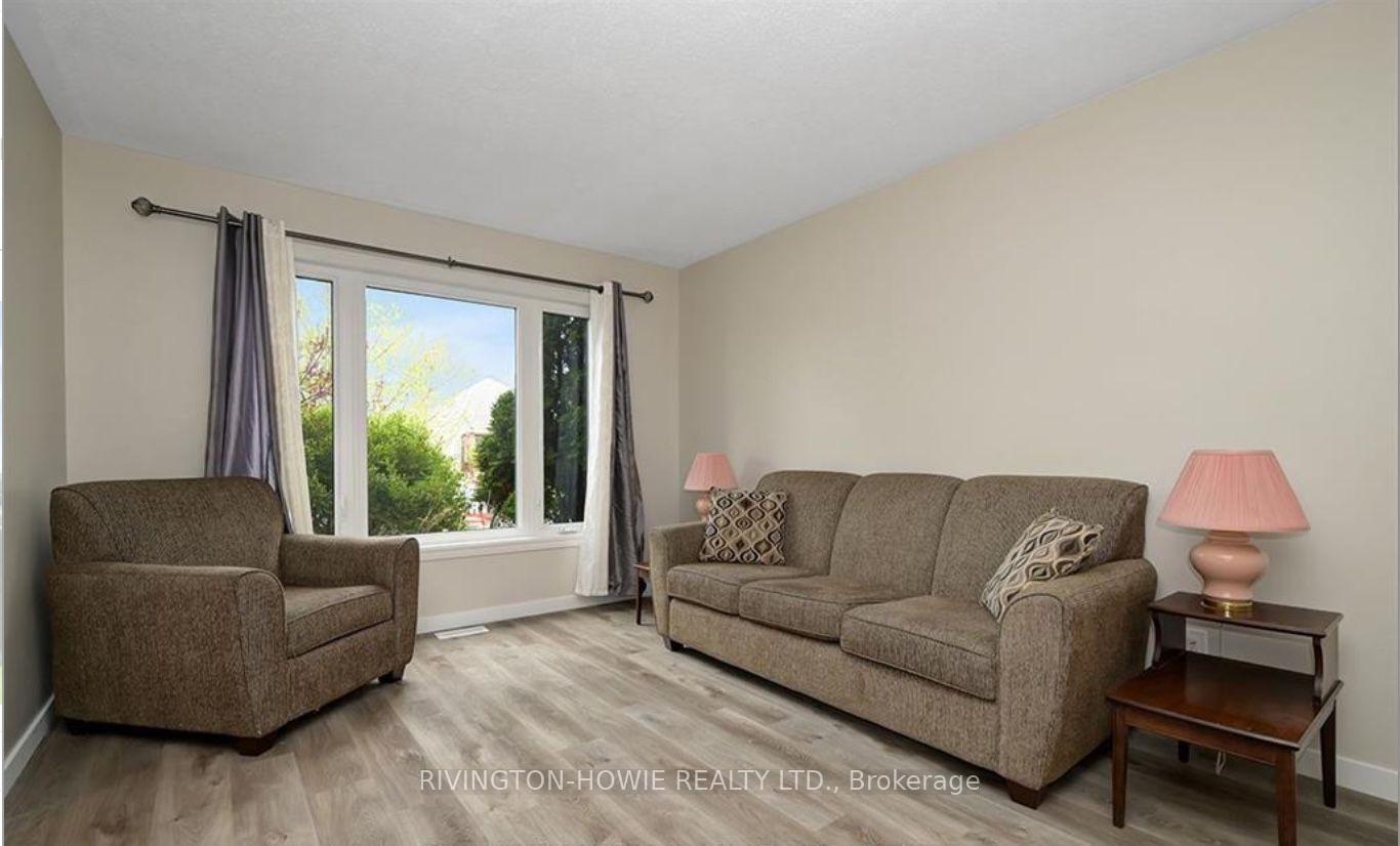 Photo 4 of 19 Wheeler Street S, Ottawa, Barrhaven - Cedargrove/Fraserdale — HOMEH