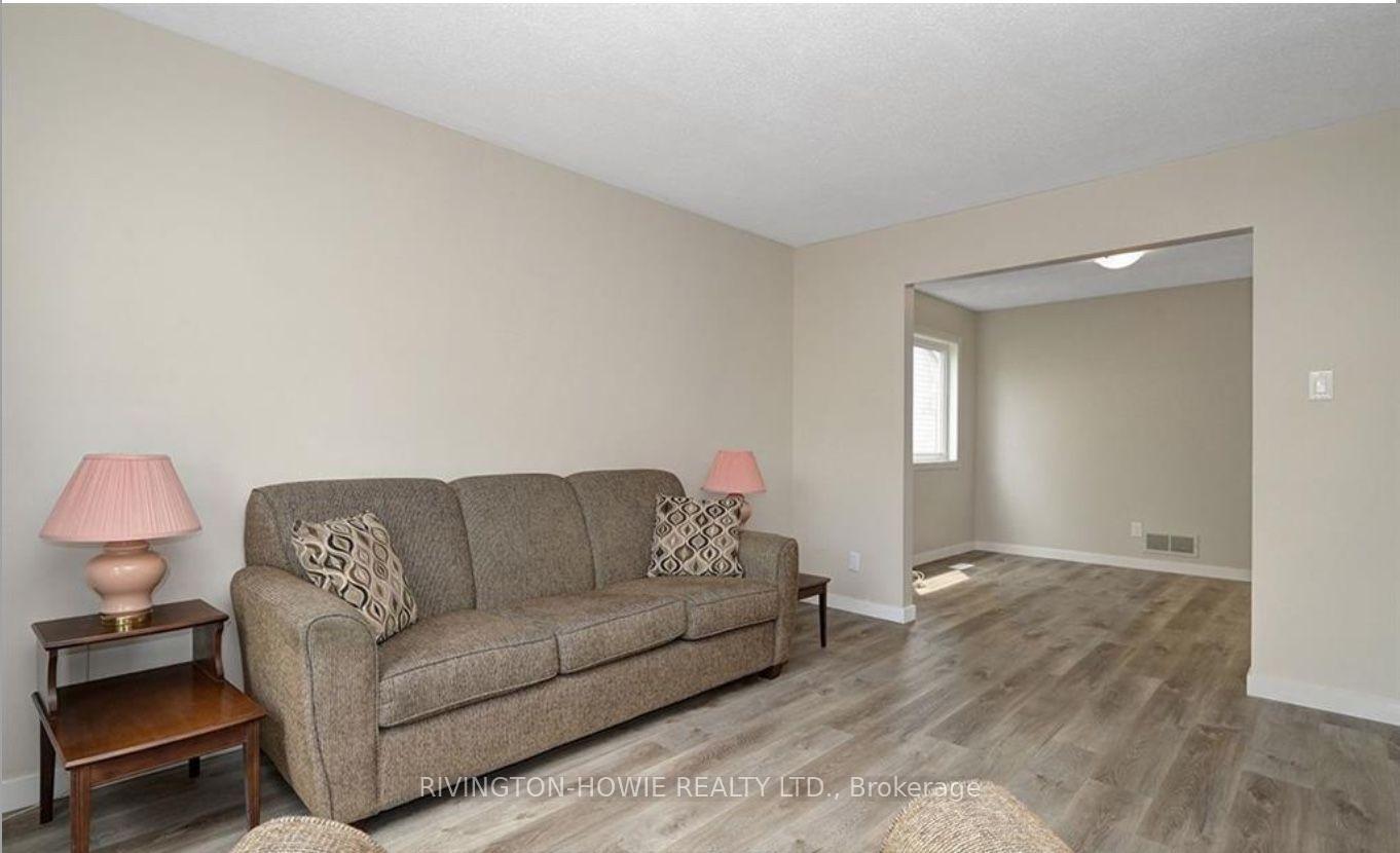 Photo 6 of 19 Wheeler Street S, Ottawa, Barrhaven - Cedargrove/Fraserdale — HOMEH