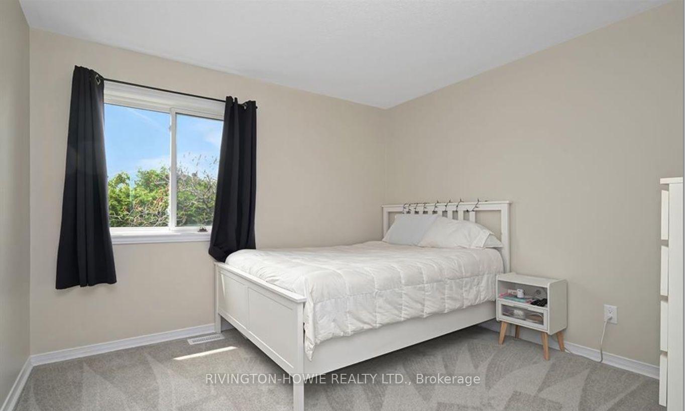 Photo 17 of 19 Wheeler Street S, Ottawa, Barrhaven - Cedargrove/Fraserdale — HOMEH