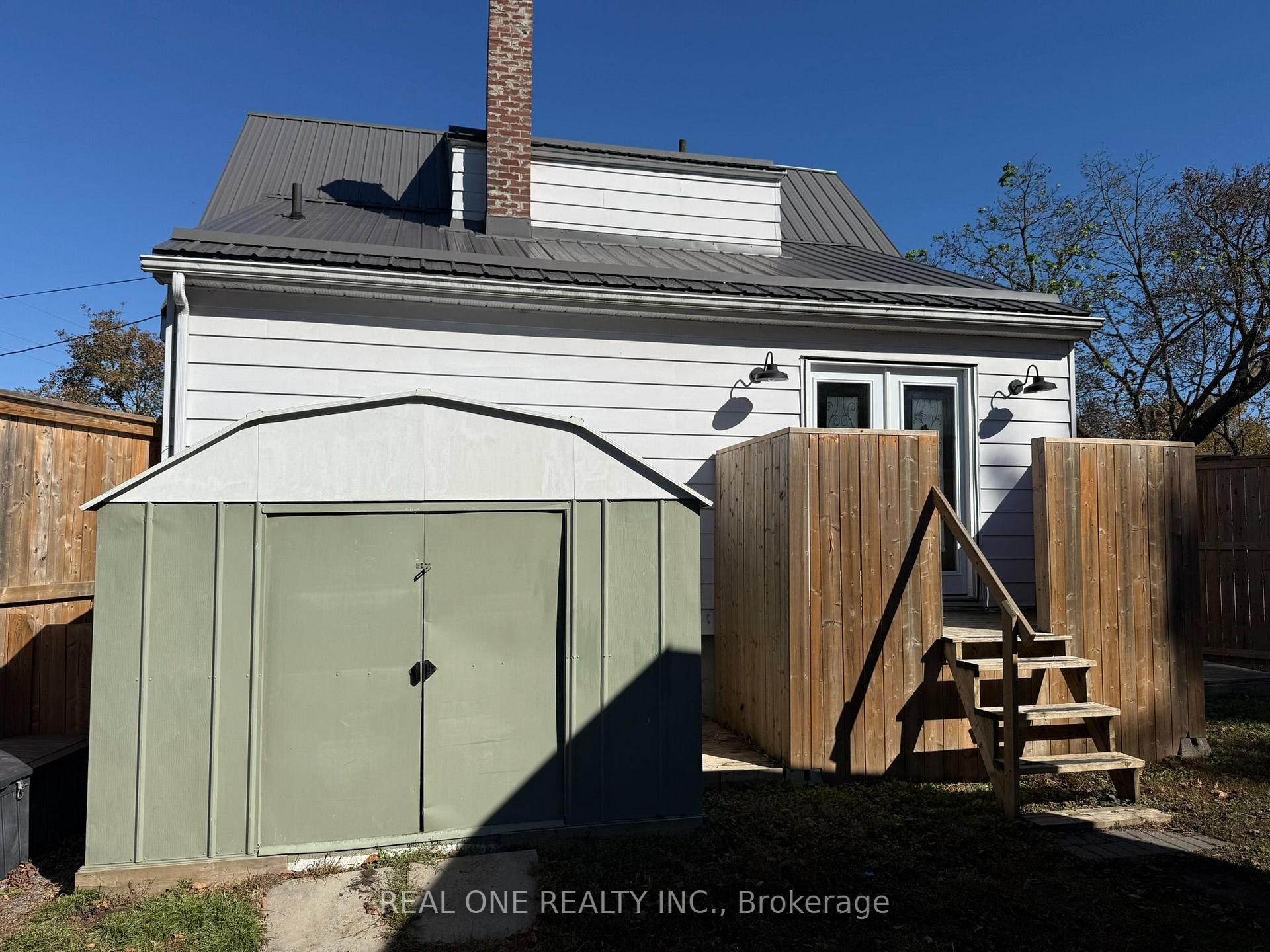 Photo 17 of 337 Victoria Avenue, Belleville, Belleville Ward — HOMEH
