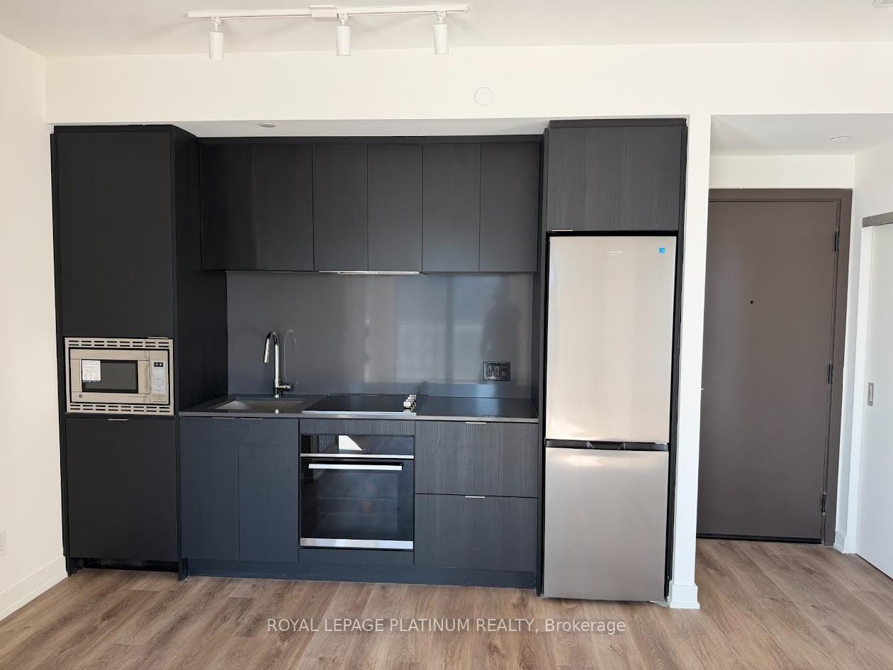 Photo 4 of Unit 1104, 91 John Street N, Hamilton, Beasley — HOMEH