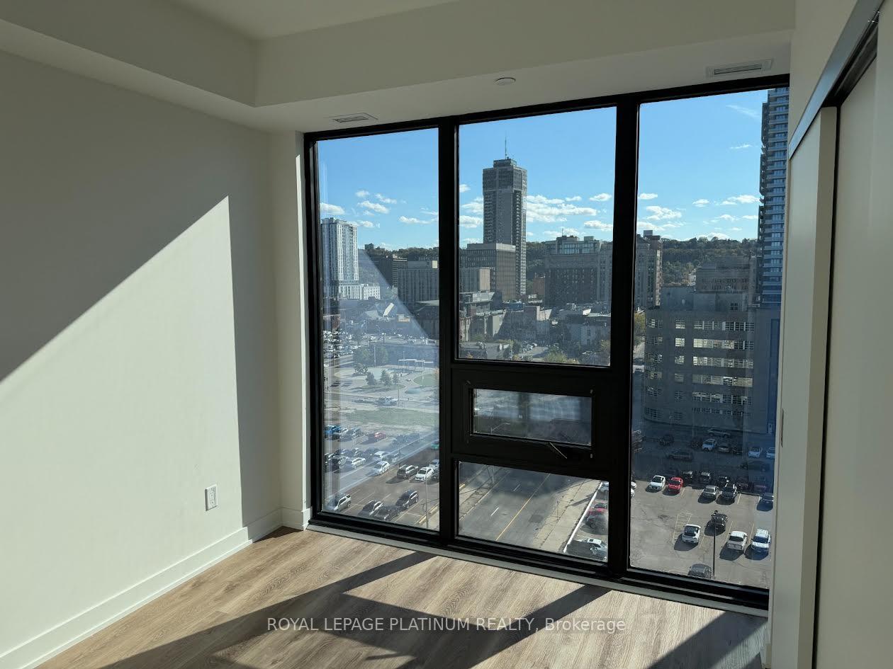 Photo 8 of Unit 1104, 91 John Street N, Hamilton, Beasley — HOMEH