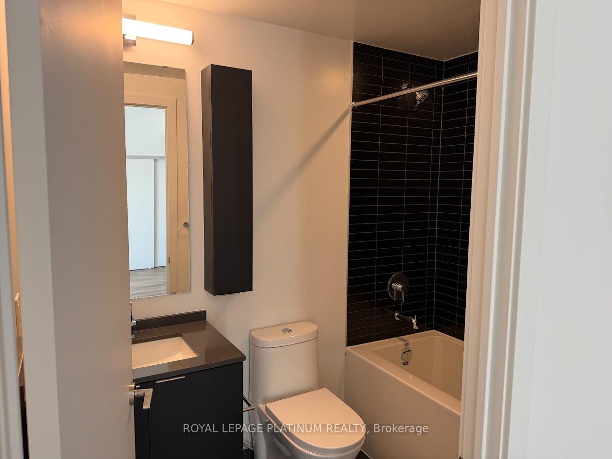 Photo 11 of Unit 1104, 91 John Street N, Hamilton, Beasley — HOMEH