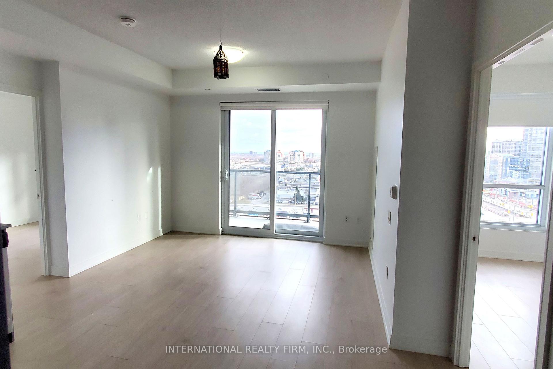 Photo 5 of Unit 10, 8 Nahani Way, Mississauga, Hurontario — HOMEH