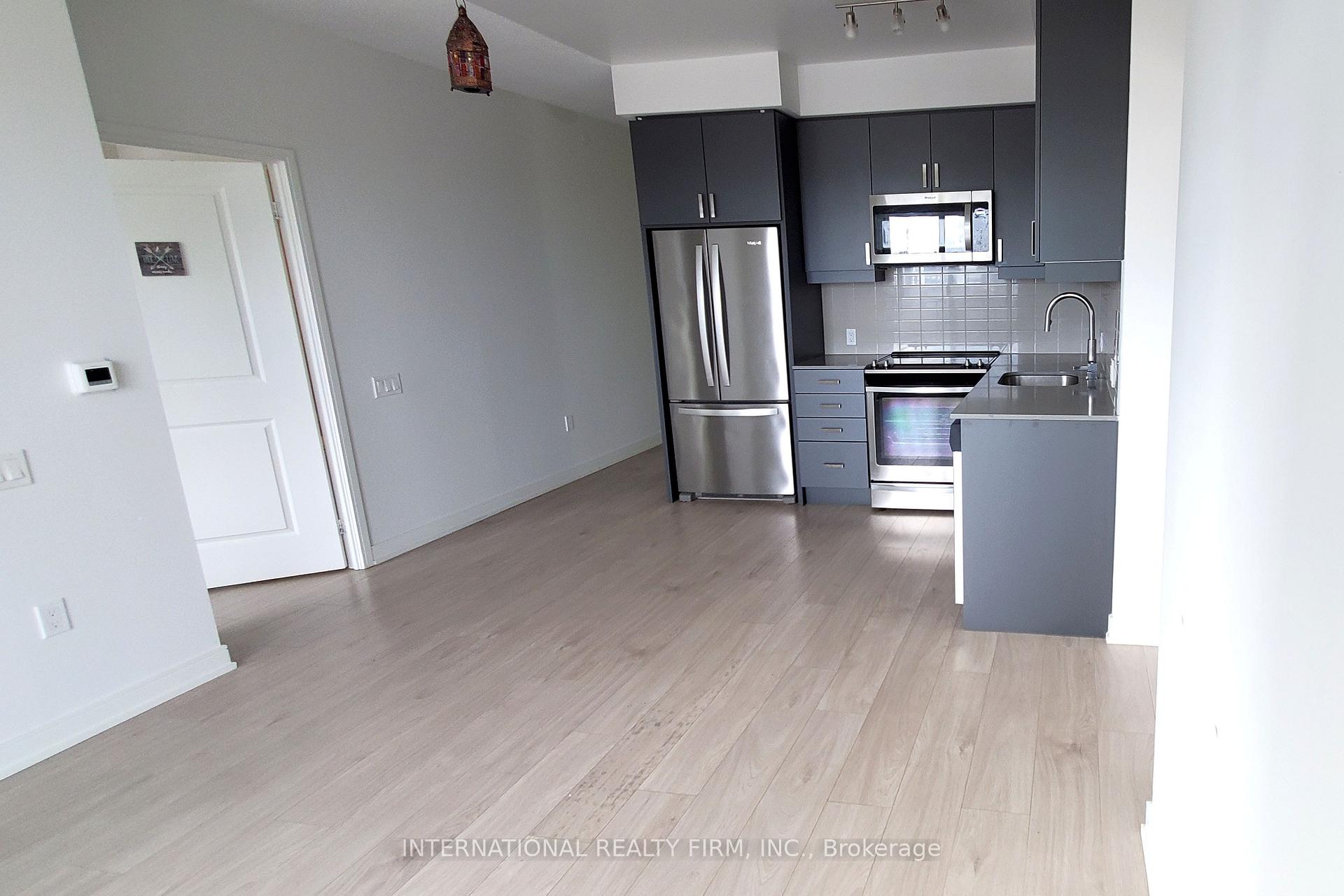 Photo 6 of Unit 10, 8 Nahani Way, Mississauga, Hurontario — HOMEH