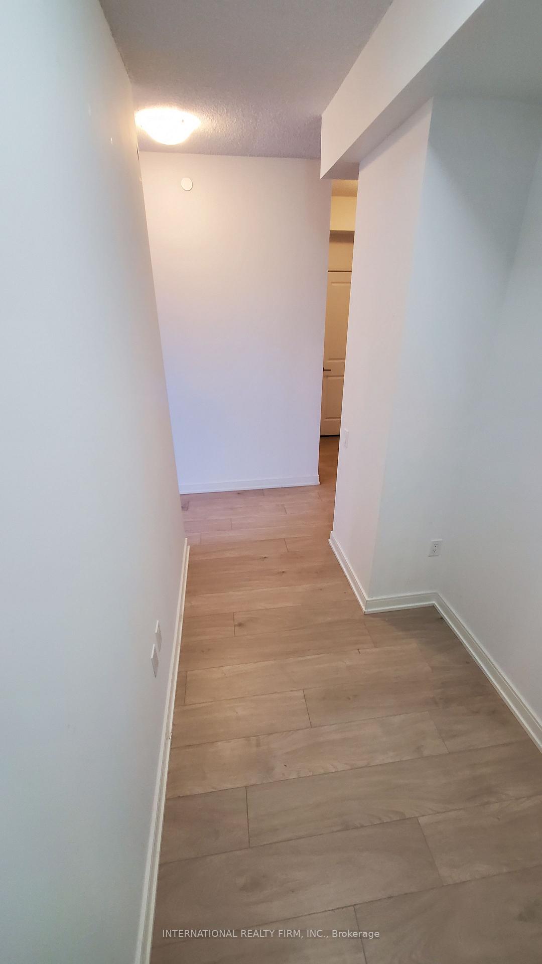 Photo 33 of Unit 10, 8 Nahani Way, Mississauga, Hurontario — HOMEH