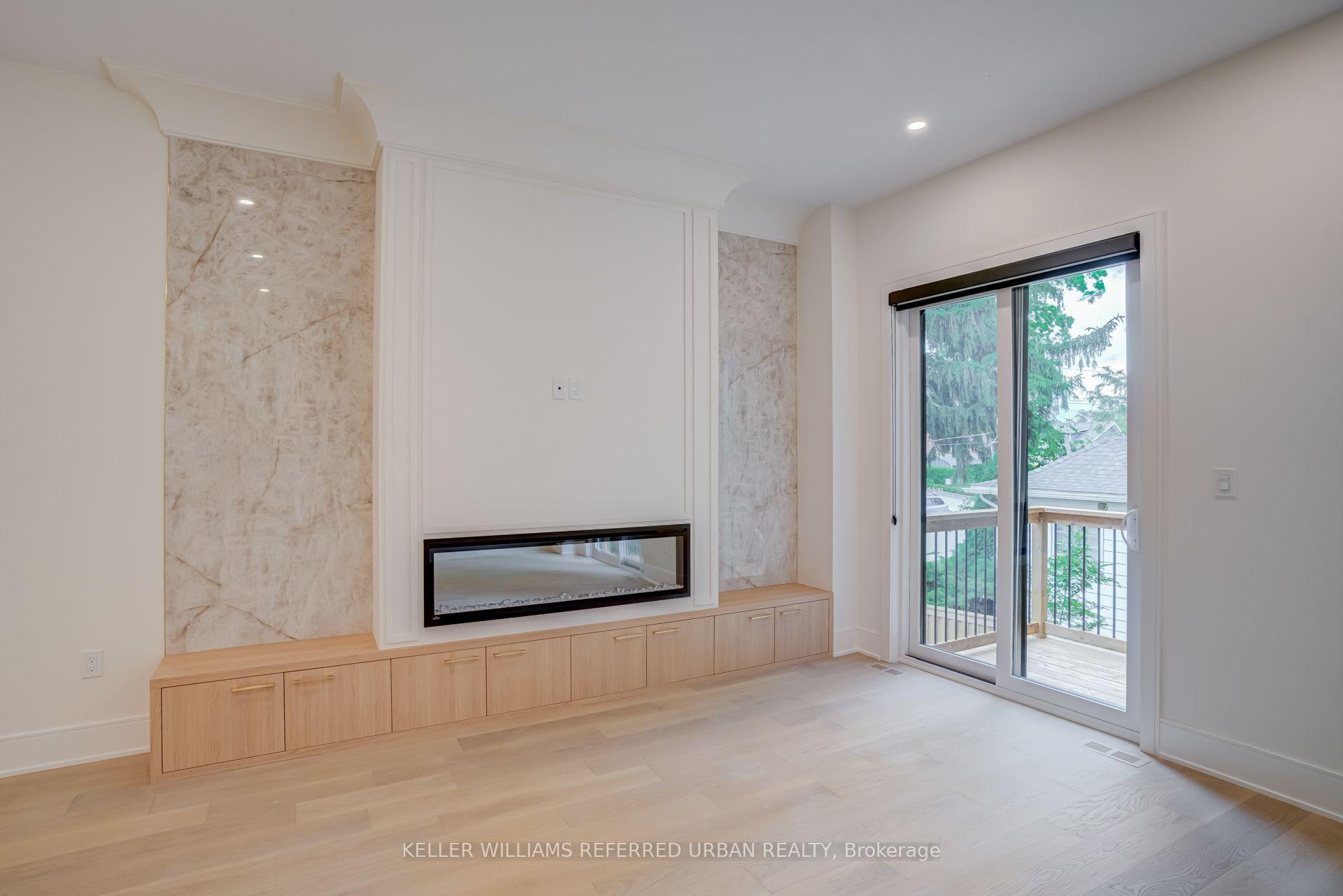 Photo 18 of 37 Wesley Avenue, Mississauga, Port Credit — HOMEH