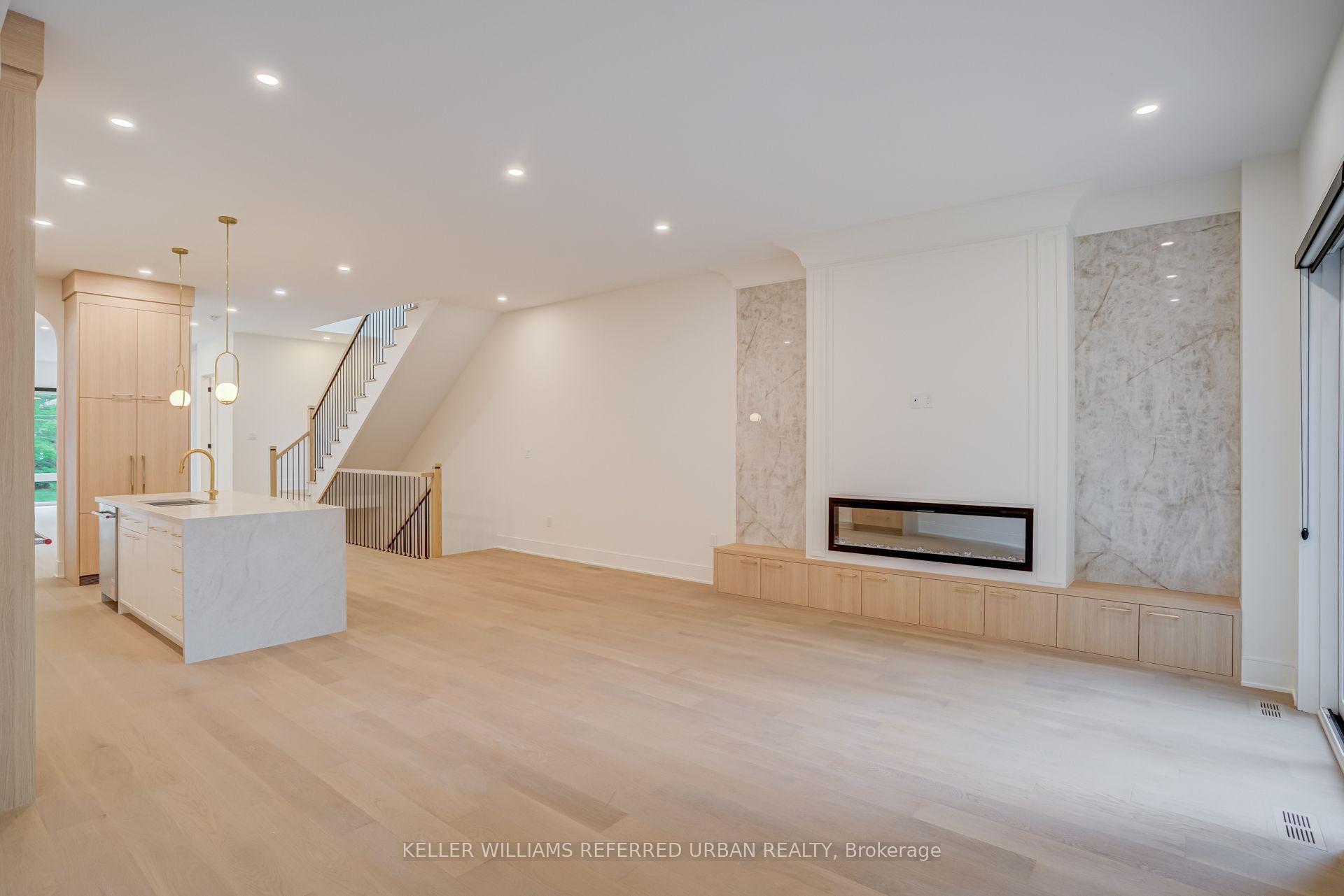 Photo 20 of 37 Wesley Avenue, Mississauga, Port Credit — HOMEH
