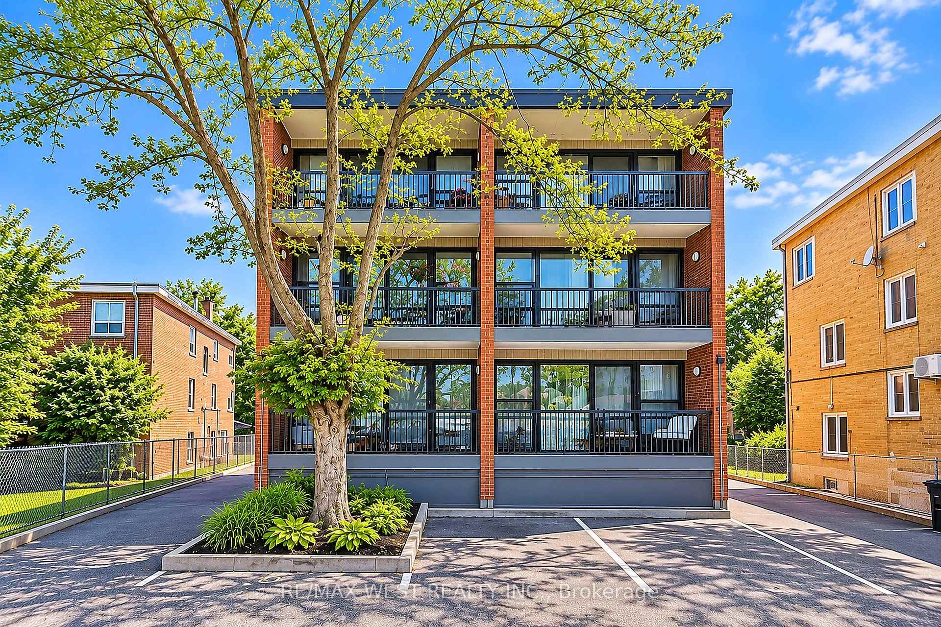 Photo of Unit 101, 291 Scarlett Road