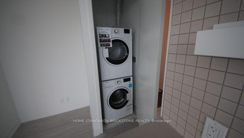 Photo 11 of Unit 3303, 5 Buttermill Avenue, Vaughan, Vaughan Corporate Centre — HOMEH