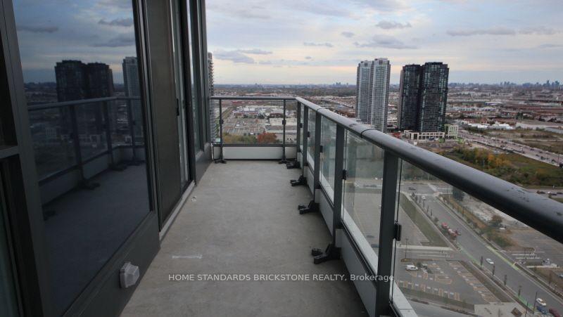 Photo 13 of Unit 3303, 5 Buttermill Avenue, Vaughan, Vaughan Corporate Centre — HOMEH
