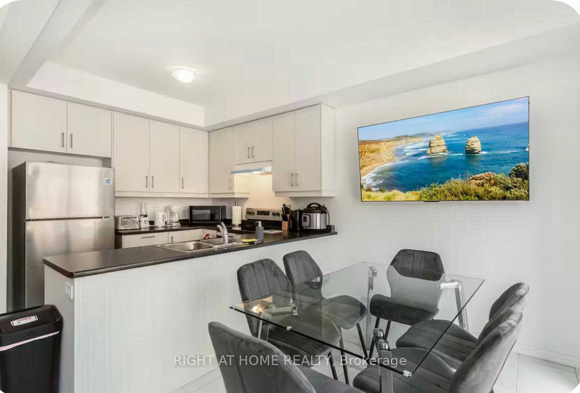 Photo 6 of Unit 11, 7356 Sandy Ridge Common E, Niagara Falls, Oldfield — HOMEH