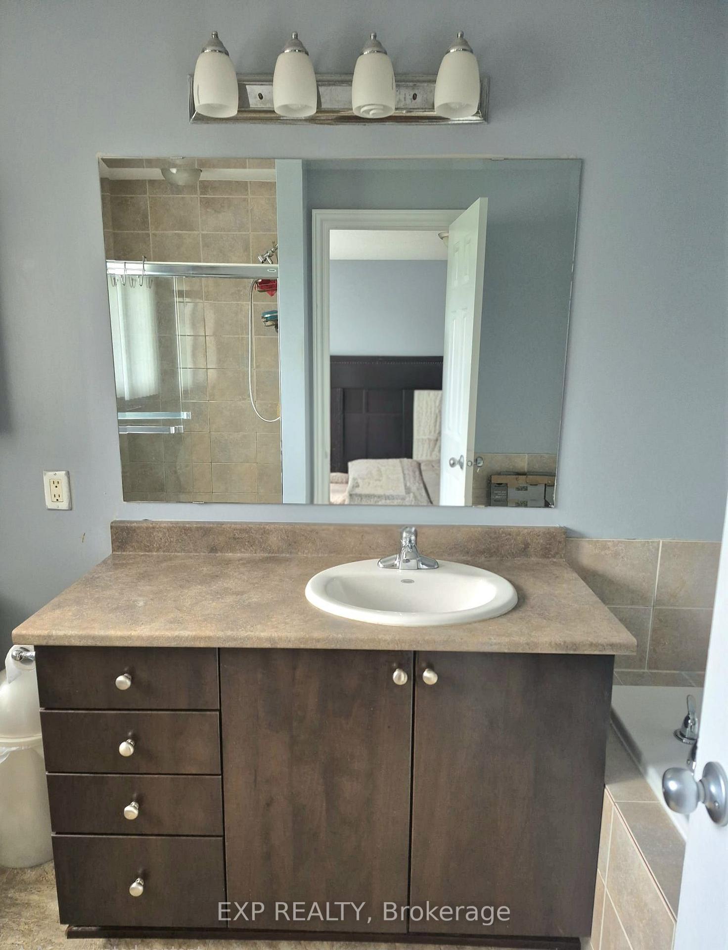 Photo 18 of 2306 Marble Crescent, Clarence-Rockland, Town of Rockland — HOMEH