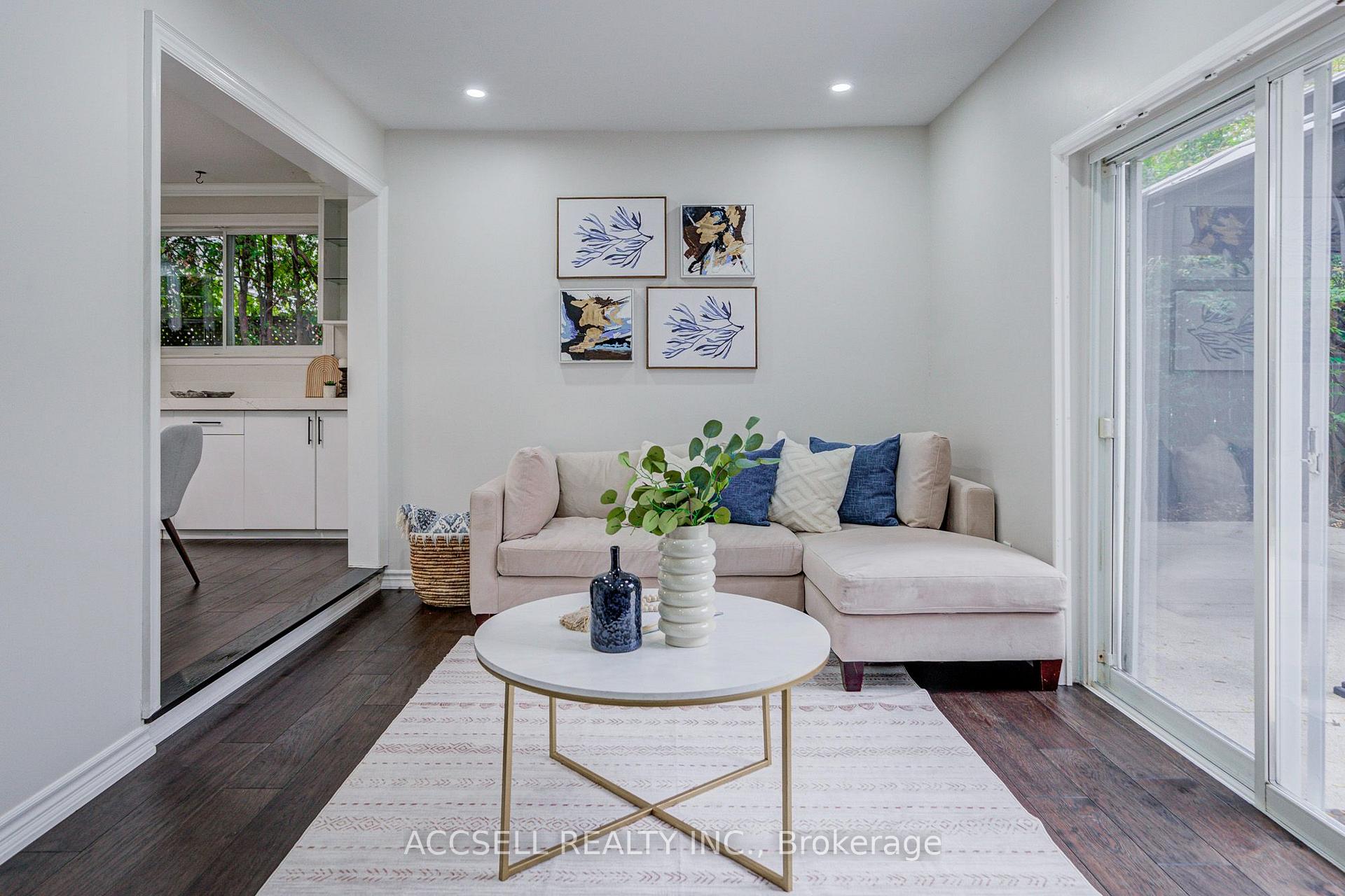 Photo 17 of 440 Sunset Drive, Oakville, West — HOMEH