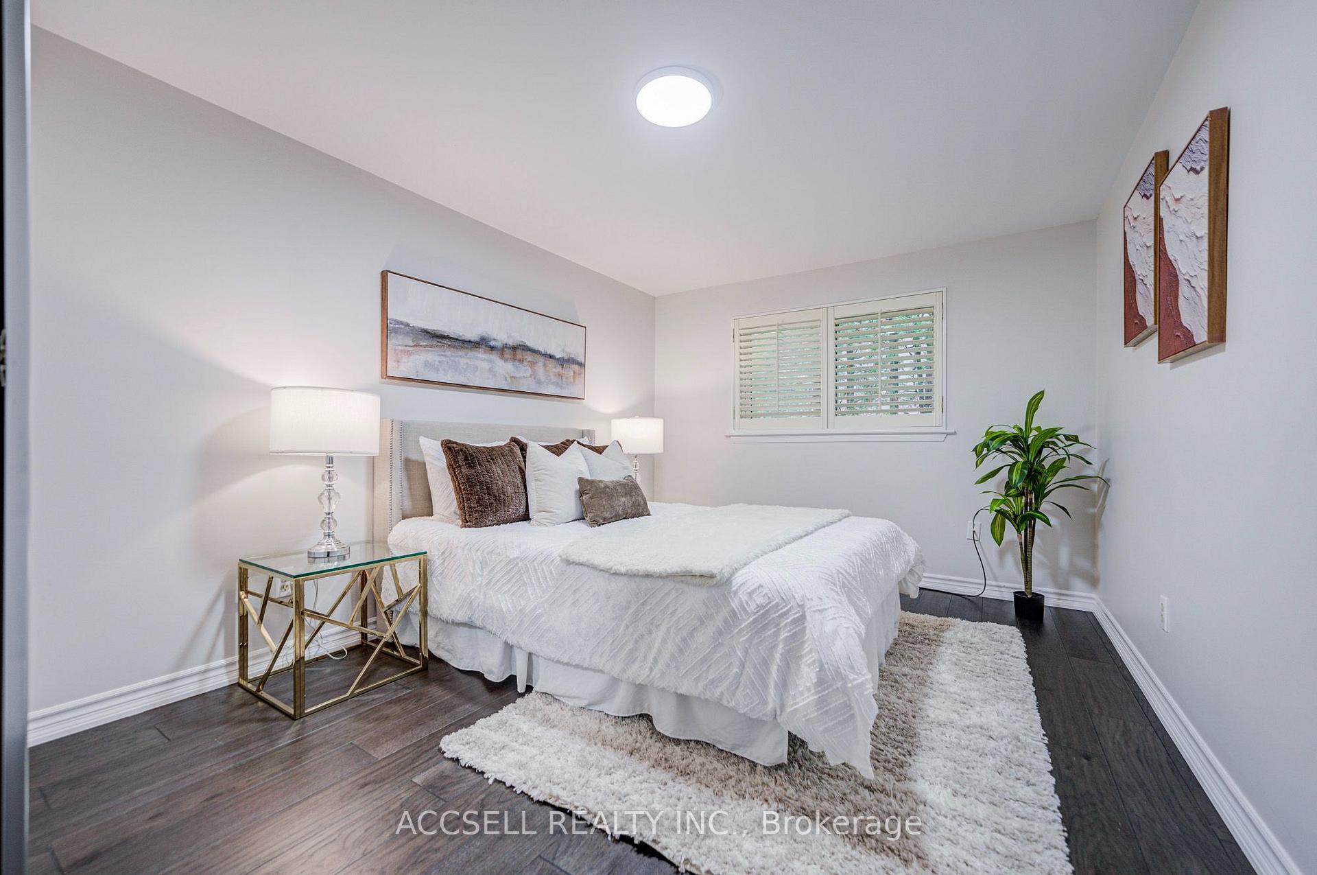 Photo 21 of 440 Sunset Drive, Oakville, West — HOMEH