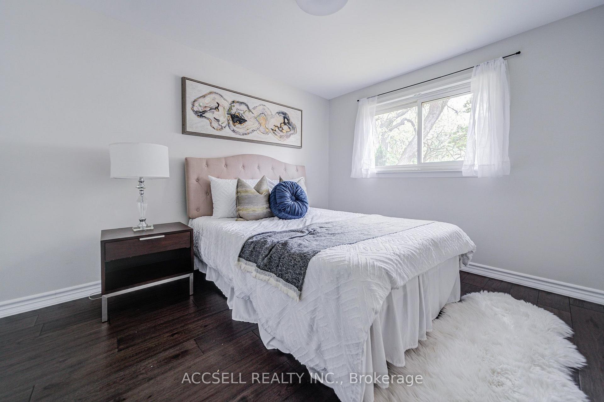 Photo 30 of 440 Sunset Drive, Oakville, West — HOMEH