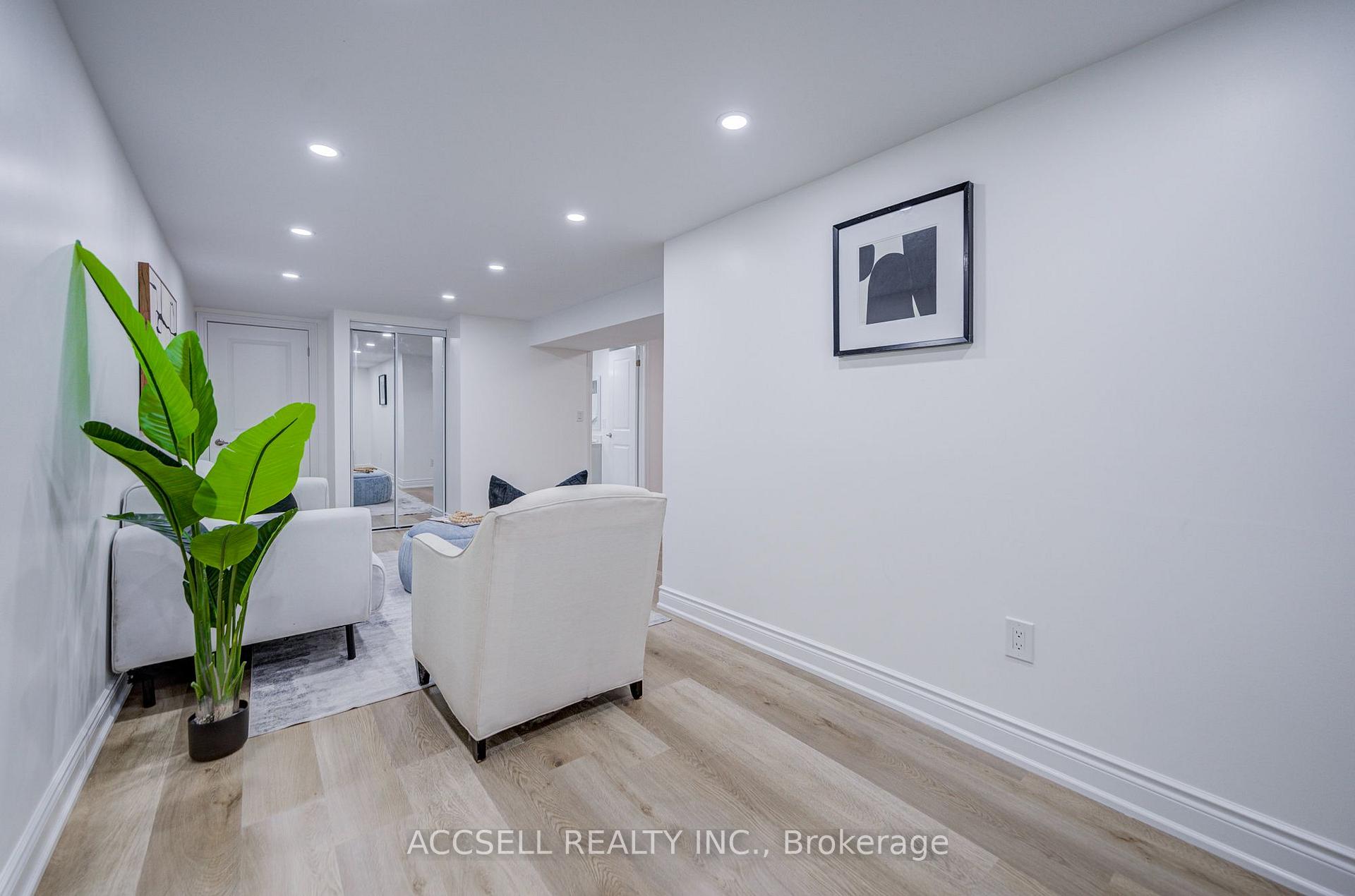 Photo 38 of 440 Sunset Drive, Oakville, West — HOMEH