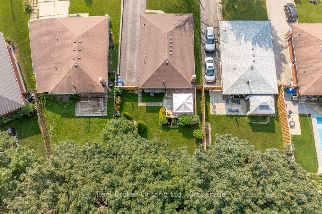Photo 5 of 22 Mountford Drive, Guelph, Grange Road — HOMEH