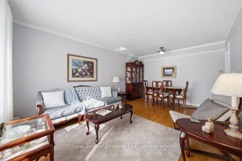 Photo 14 of 22 Mountford Drive, Guelph, Grange Road — HOMEH