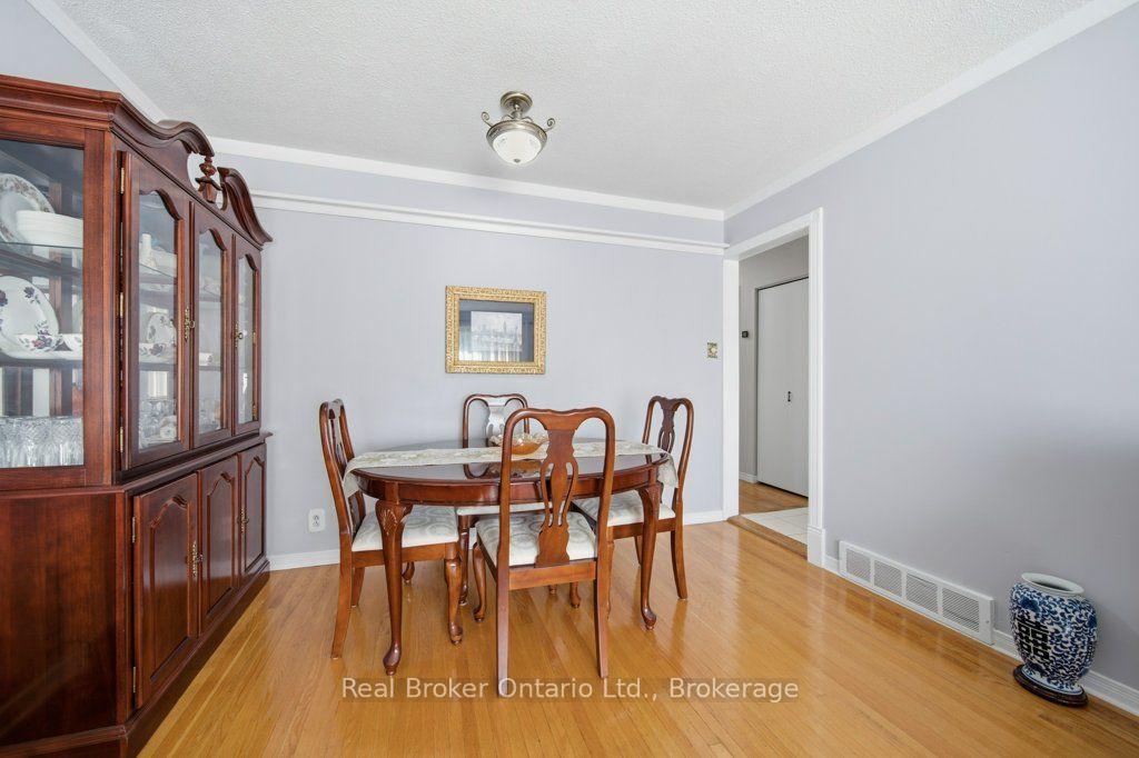 Photo 15 of 22 Mountford Drive, Guelph, Grange Road — HOMEH