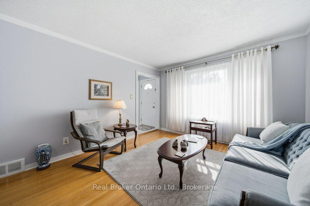 Photo 16 of 22 Mountford Drive, Guelph, Grange Road — HOMEH