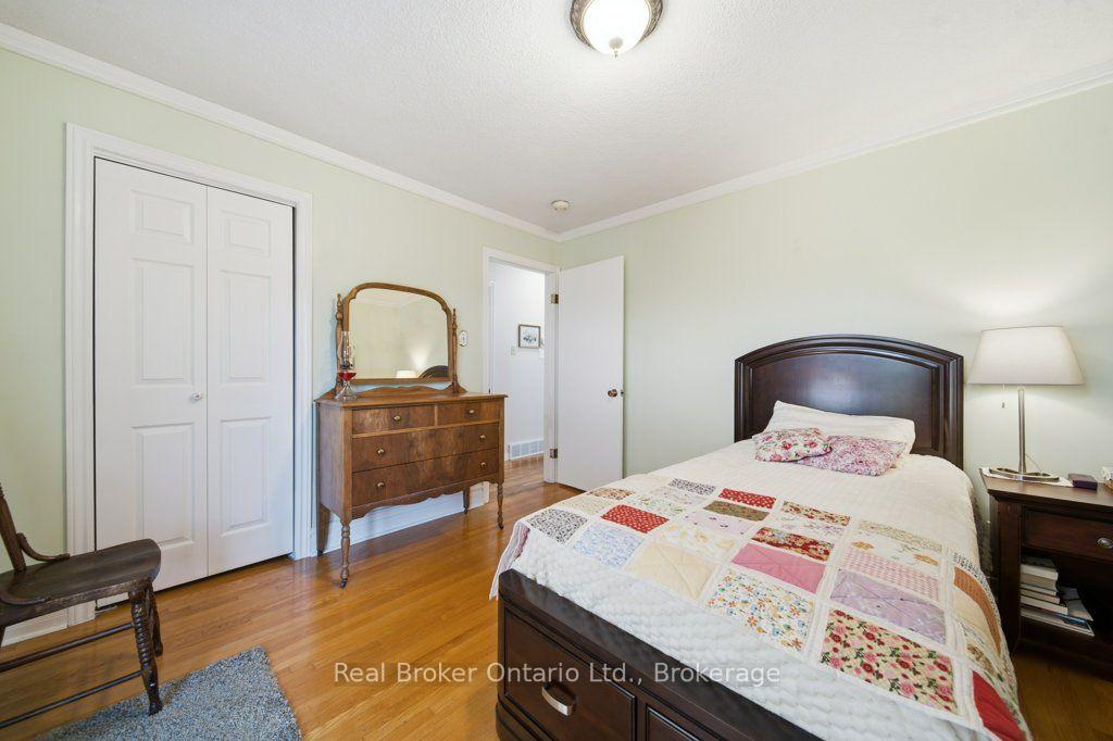 Photo 17 of 22 Mountford Drive, Guelph, Grange Road — HOMEH