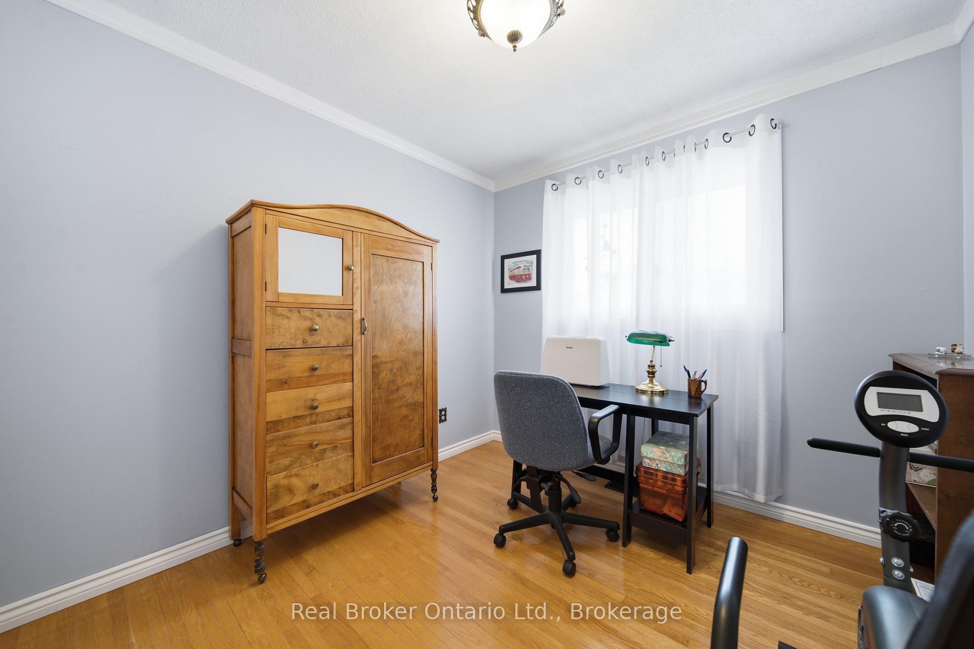 Photo 19 of 22 Mountford Drive, Guelph, Grange Road — HOMEH