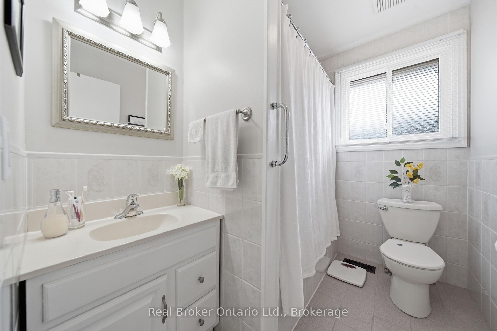 Photo 23 of 22 Mountford Drive, Guelph, Grange Road — HOMEH