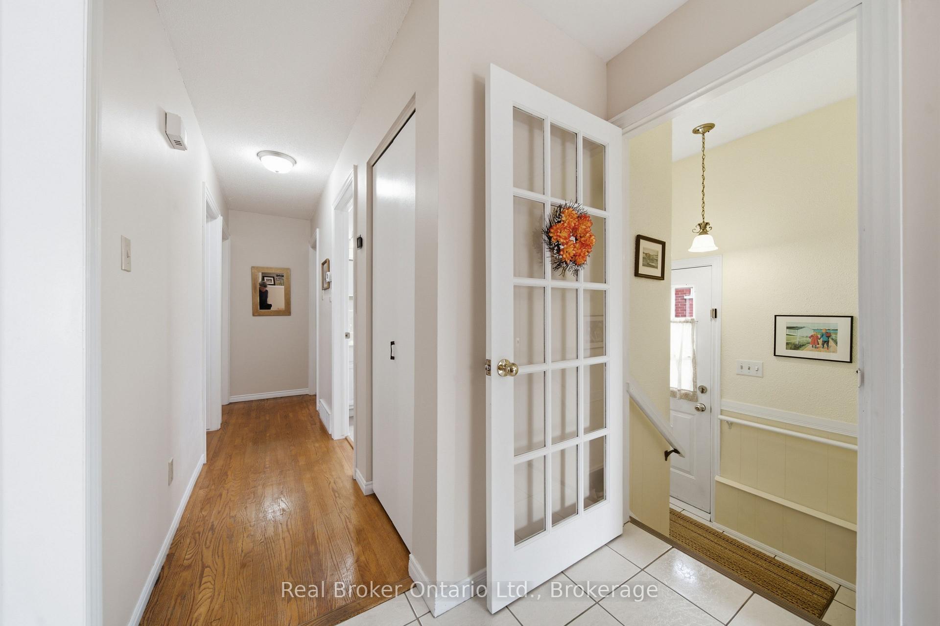 Photo 24 of 22 Mountford Drive, Guelph, Grange Road — HOMEH