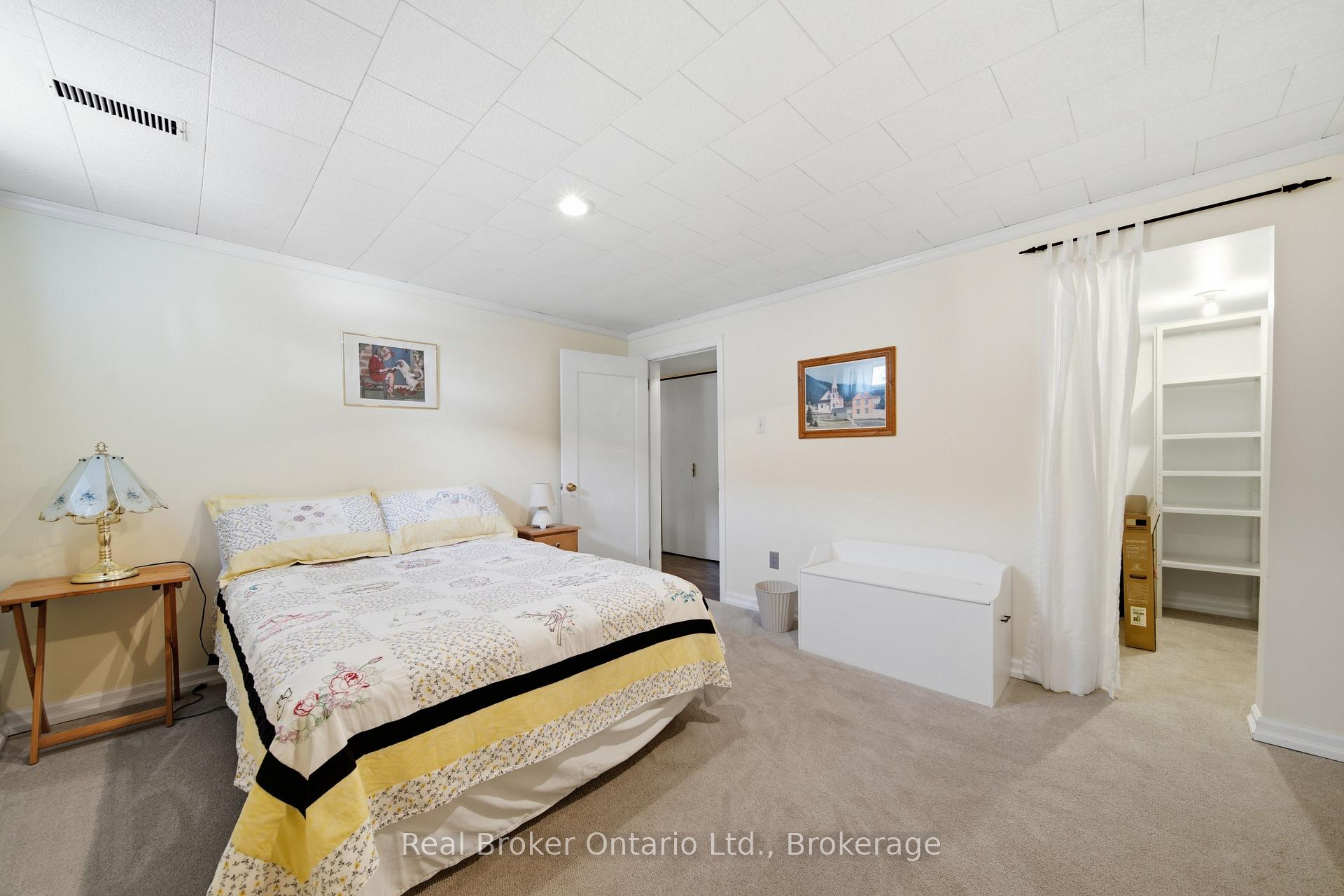 Photo 28 of 22 Mountford Drive, Guelph, Grange Road — HOMEH