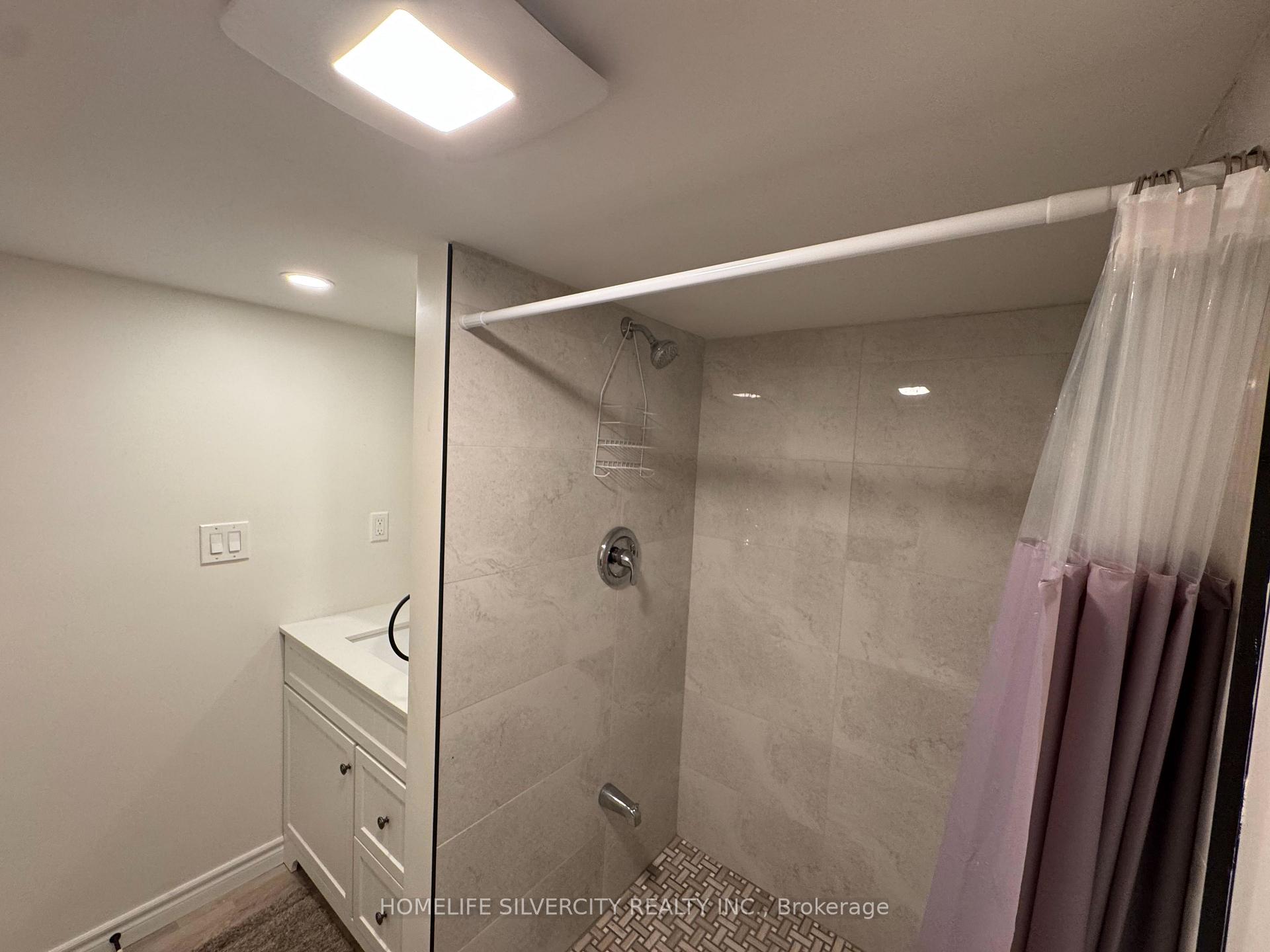 Photo 12 of 7413 Jordan Avenue, Niagara Falls, Oldfield — HOMEH