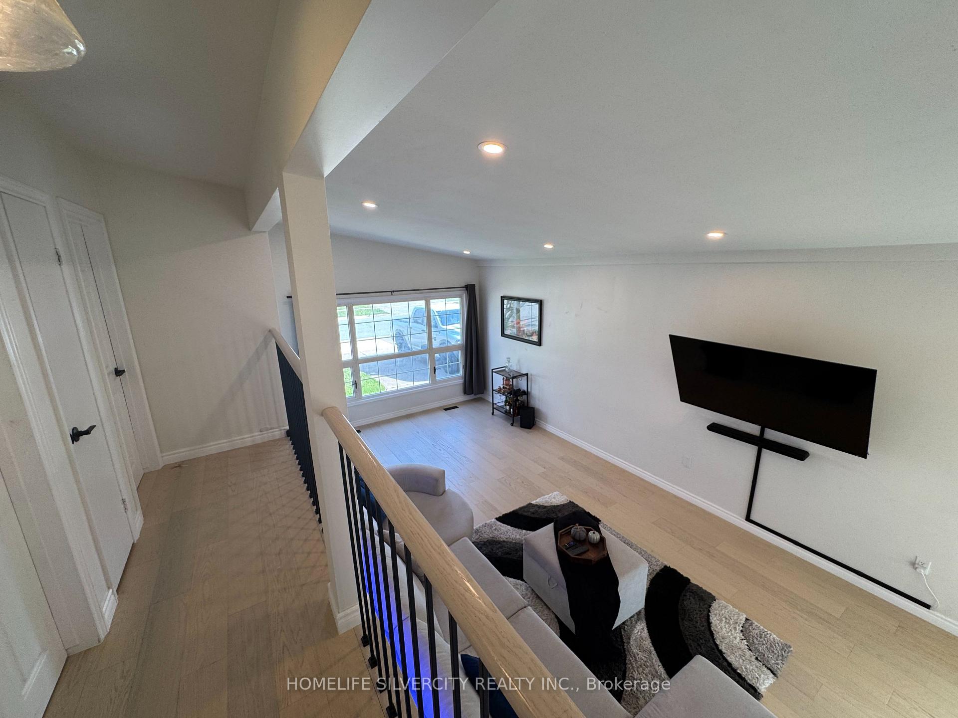 Photo 19 of 7413 Jordan Avenue, Niagara Falls, Oldfield — HOMEH