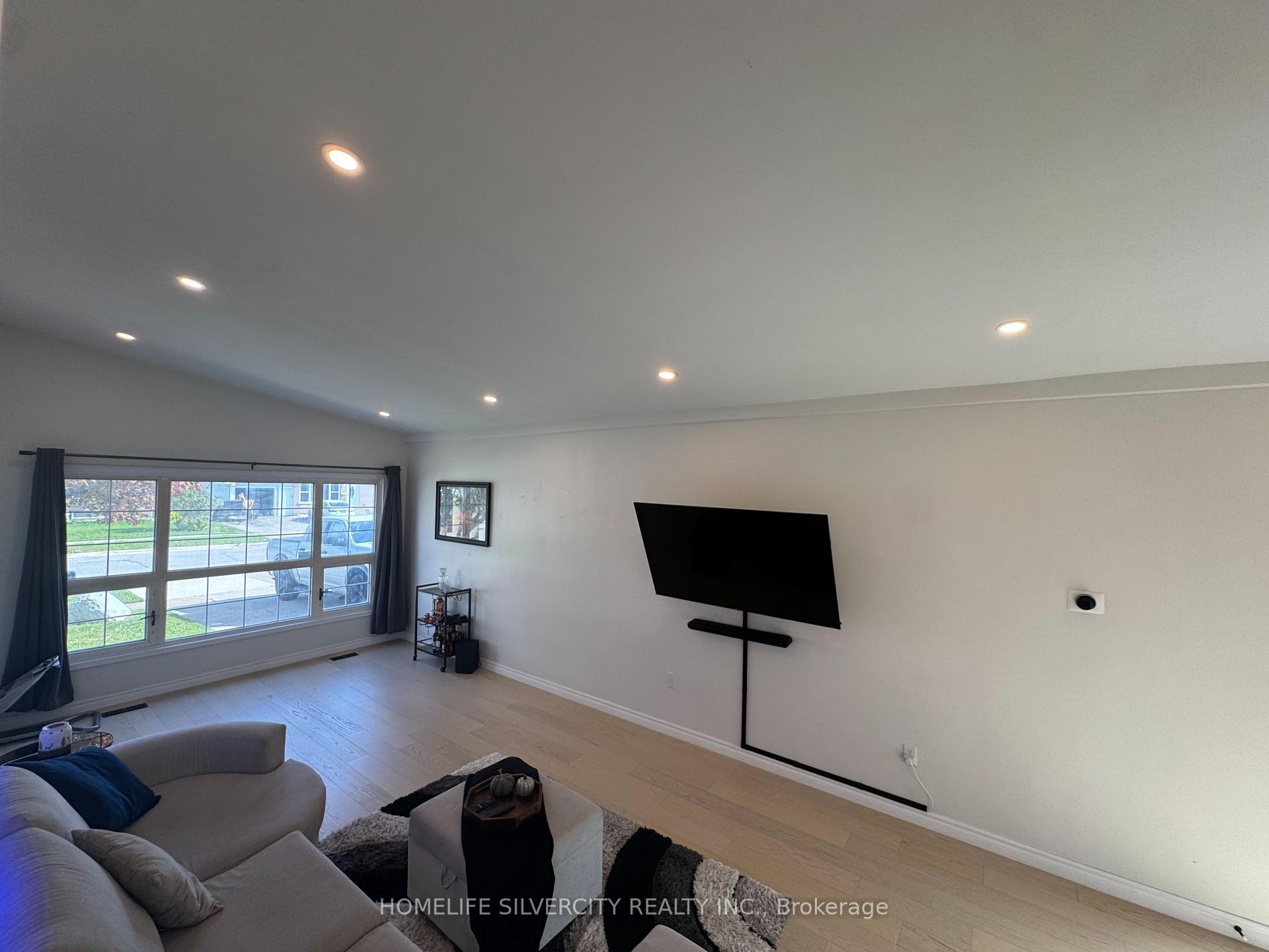 Photo 20 of 7413 Jordan Avenue, Niagara Falls, Oldfield — HOMEH