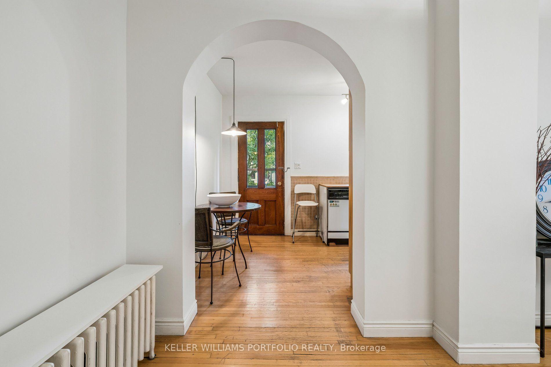Photo 12 of 197 Yarmouth Road, Toronto, Dovercourt-Wallace Emerson-Junction — HOMEH
