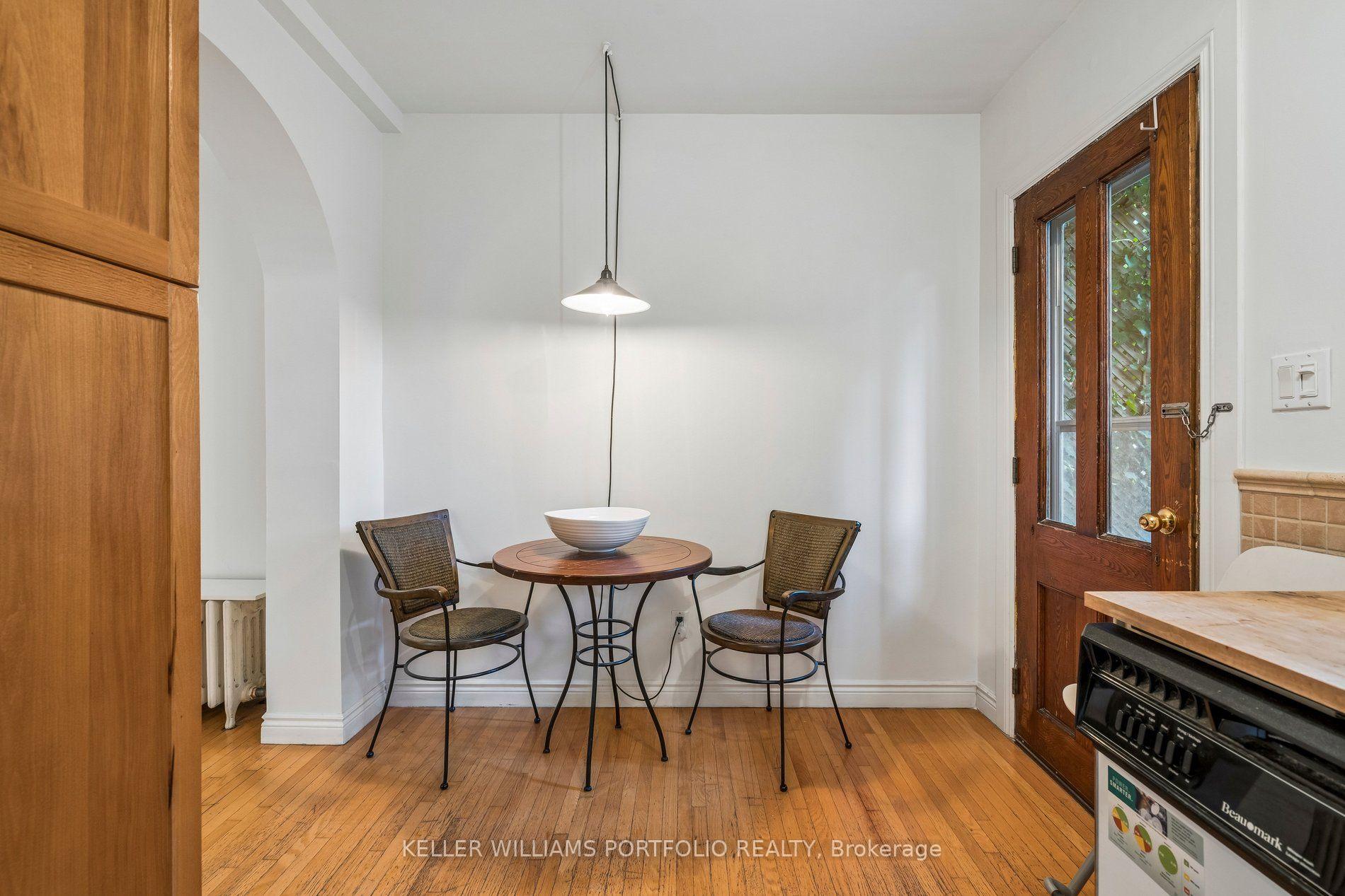 Photo 15 of 197 Yarmouth Road, Toronto, Dovercourt-Wallace Emerson-Junction — HOMEH