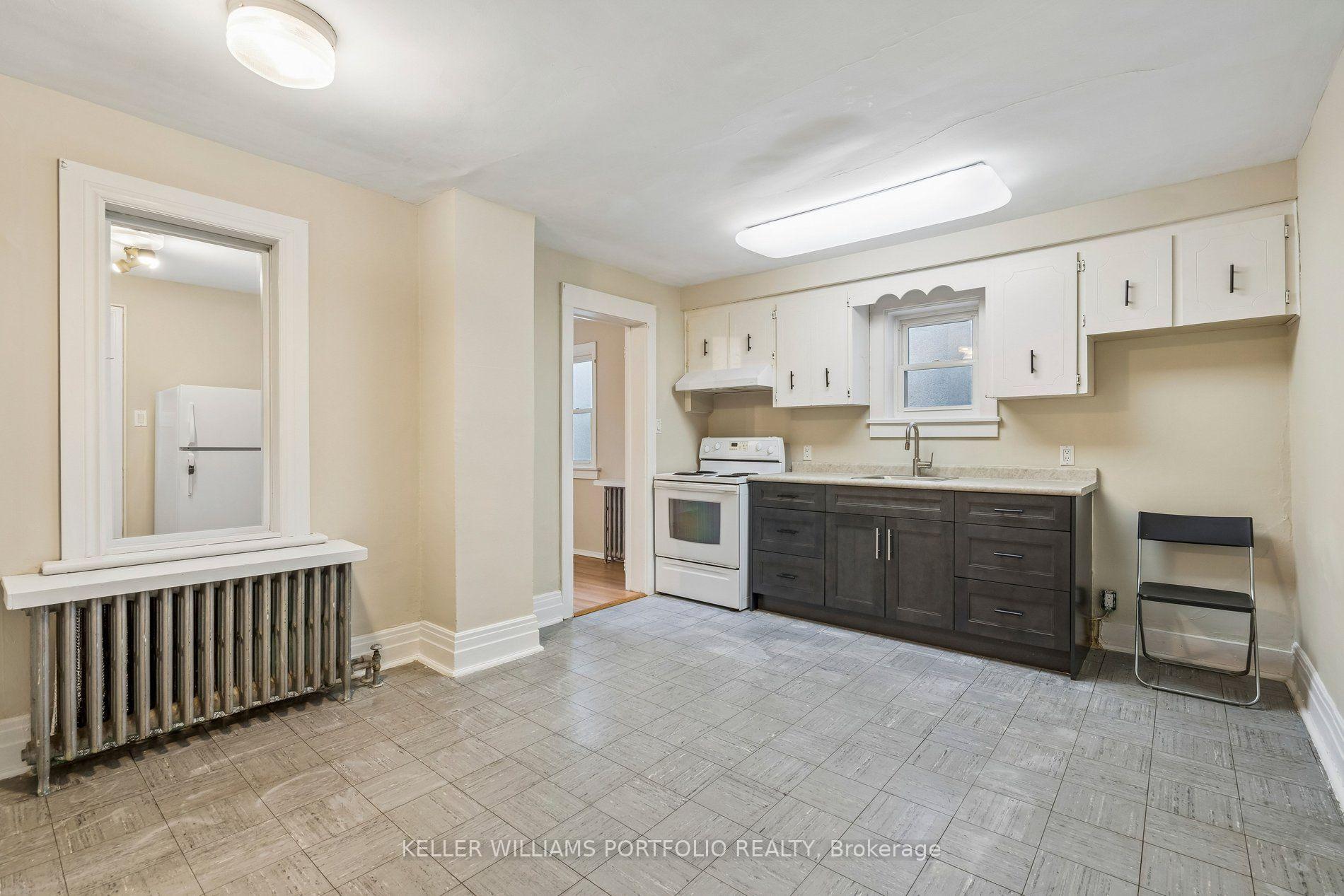 Photo 25 of 197 Yarmouth Road, Toronto, Dovercourt-Wallace Emerson-Junction — HOMEH