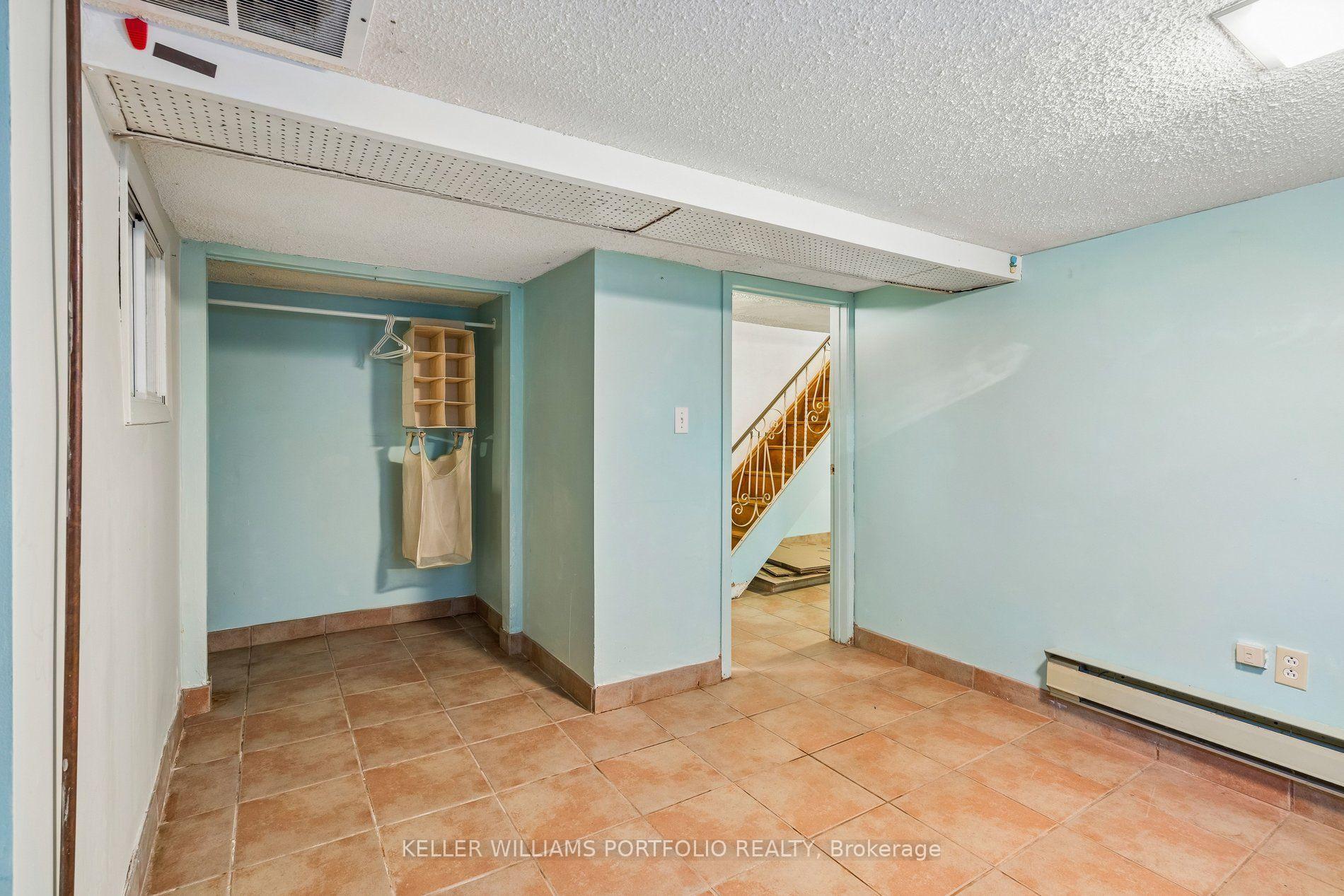 Photo 32 of 197 Yarmouth Road, Toronto, Dovercourt-Wallace Emerson-Junction — HOMEH