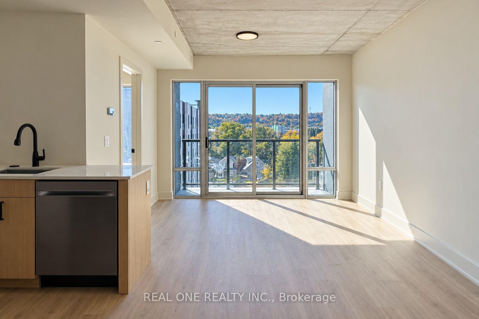 Photo 12 of Unit 602, 810 King Street W, Hamilton, Westdale — HOMEH