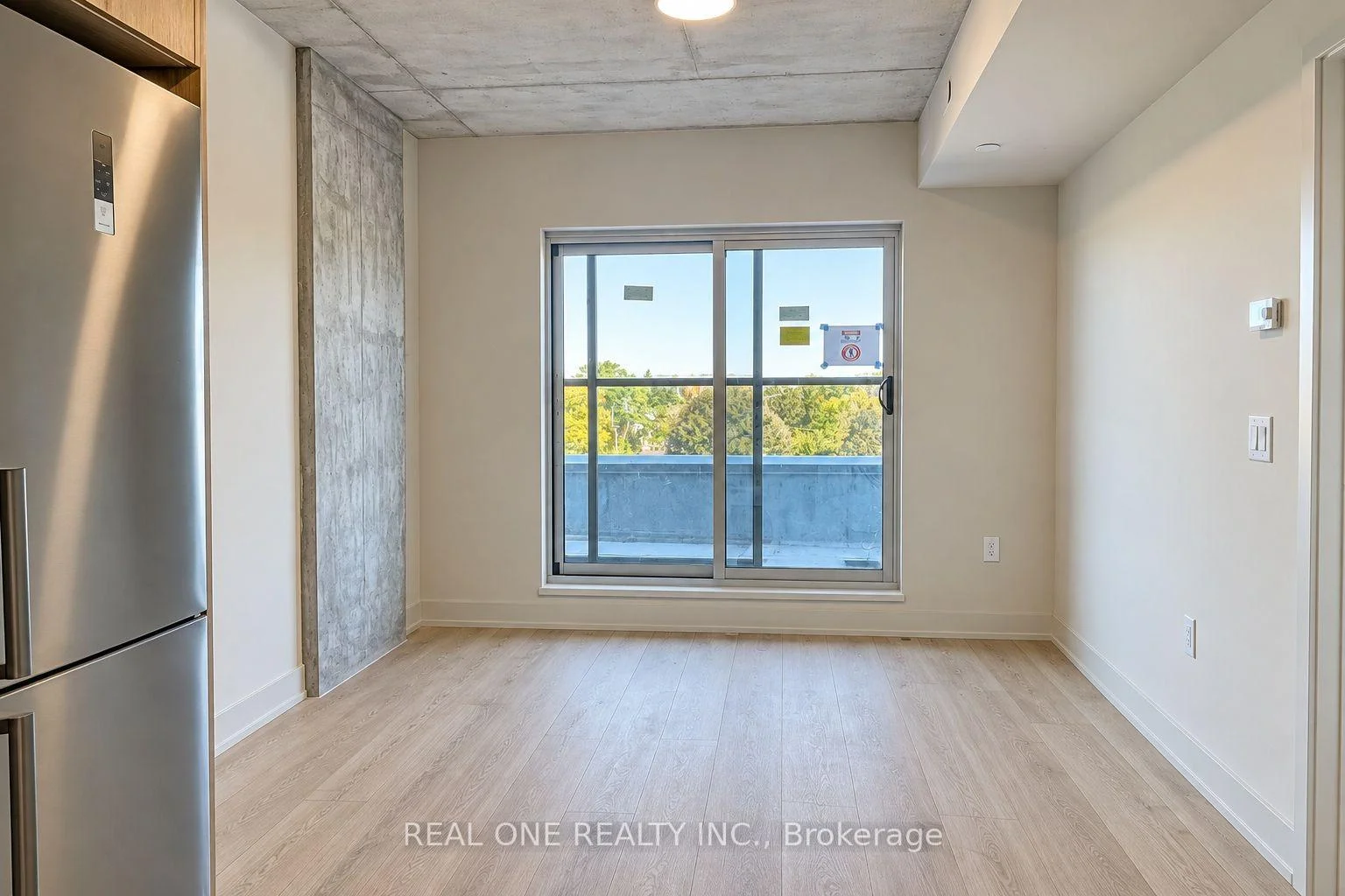 Photo 18 of Unit 602, 810 King Street W, Hamilton, Westdale — HOMEH