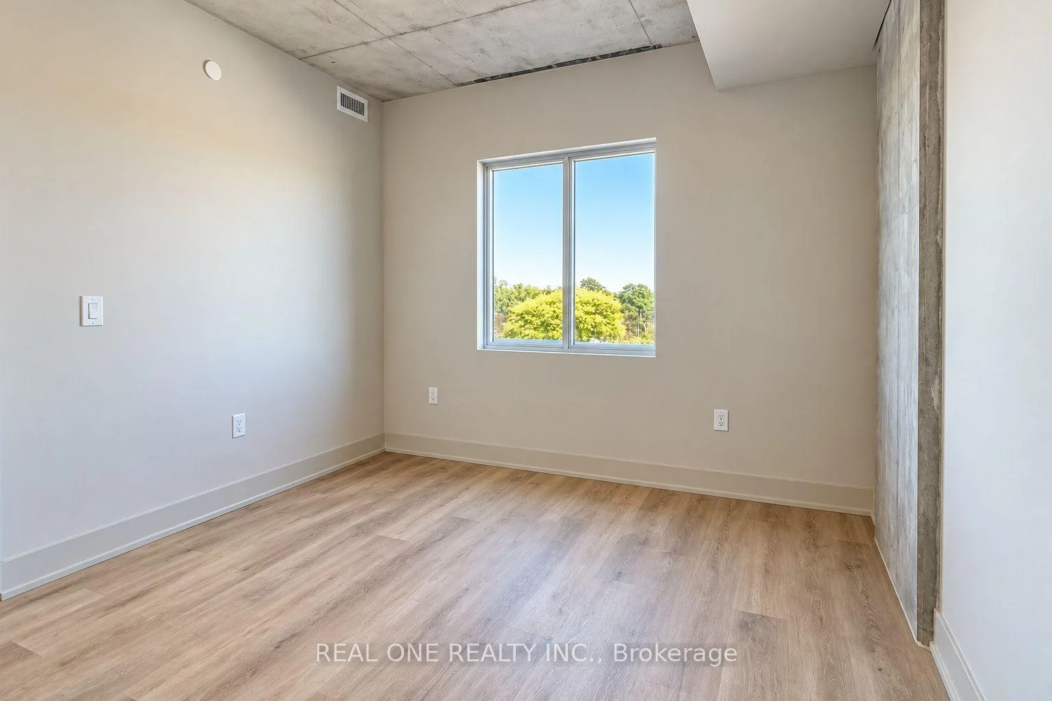 Photo 34 of Unit 602, 810 King Street W, Hamilton, Westdale — HOMEH